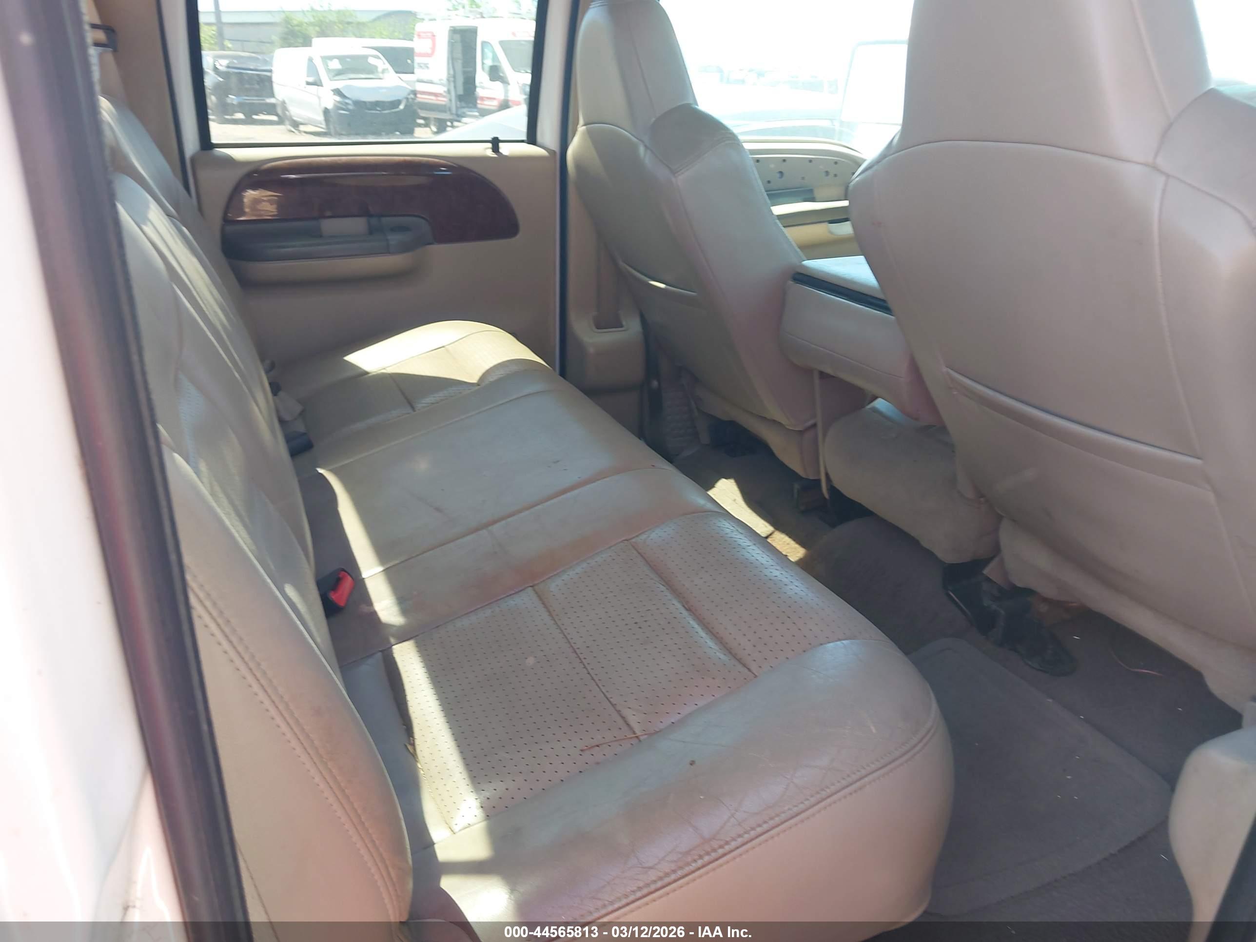 FORD F-250 image 8