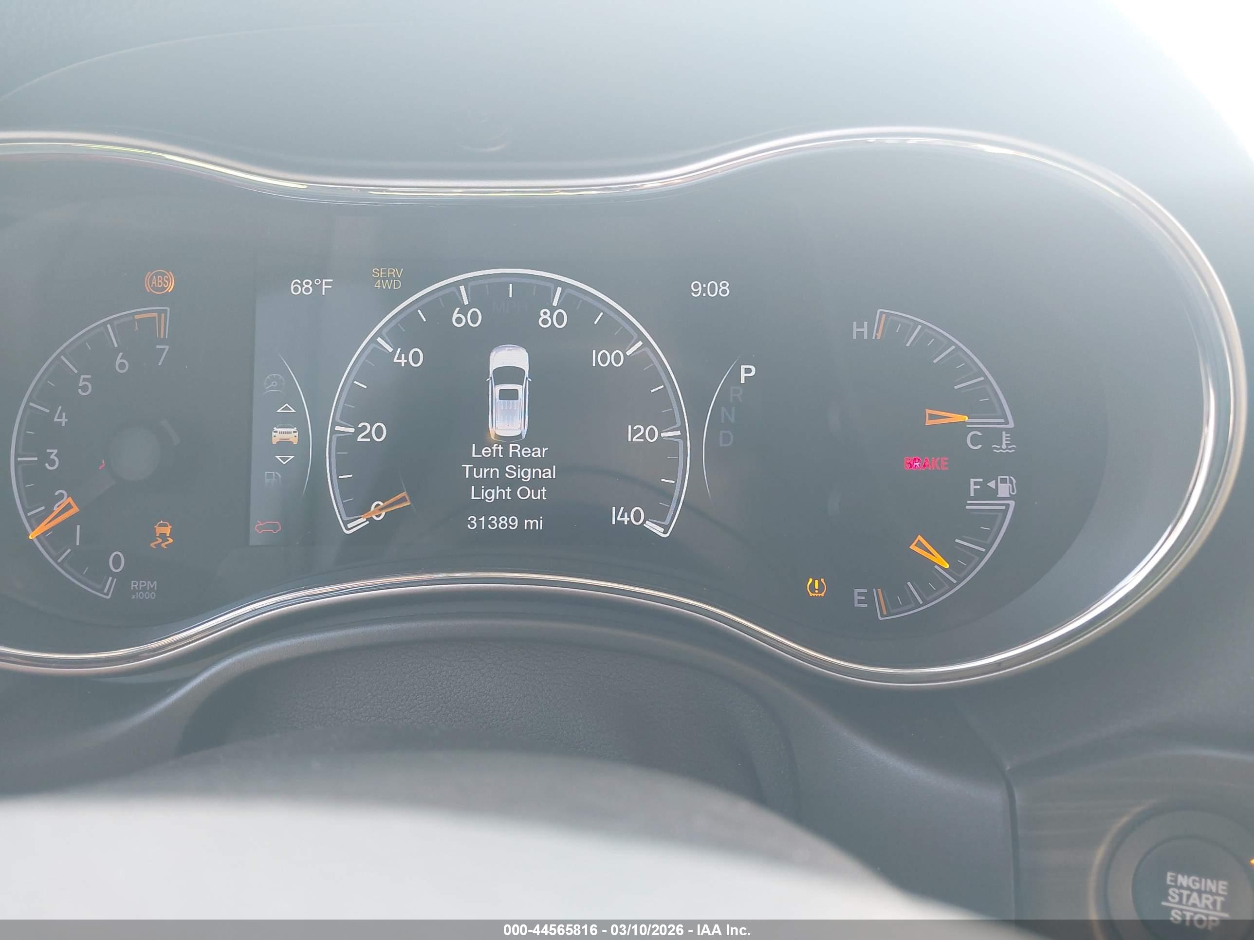 JEEP GRAND image 7