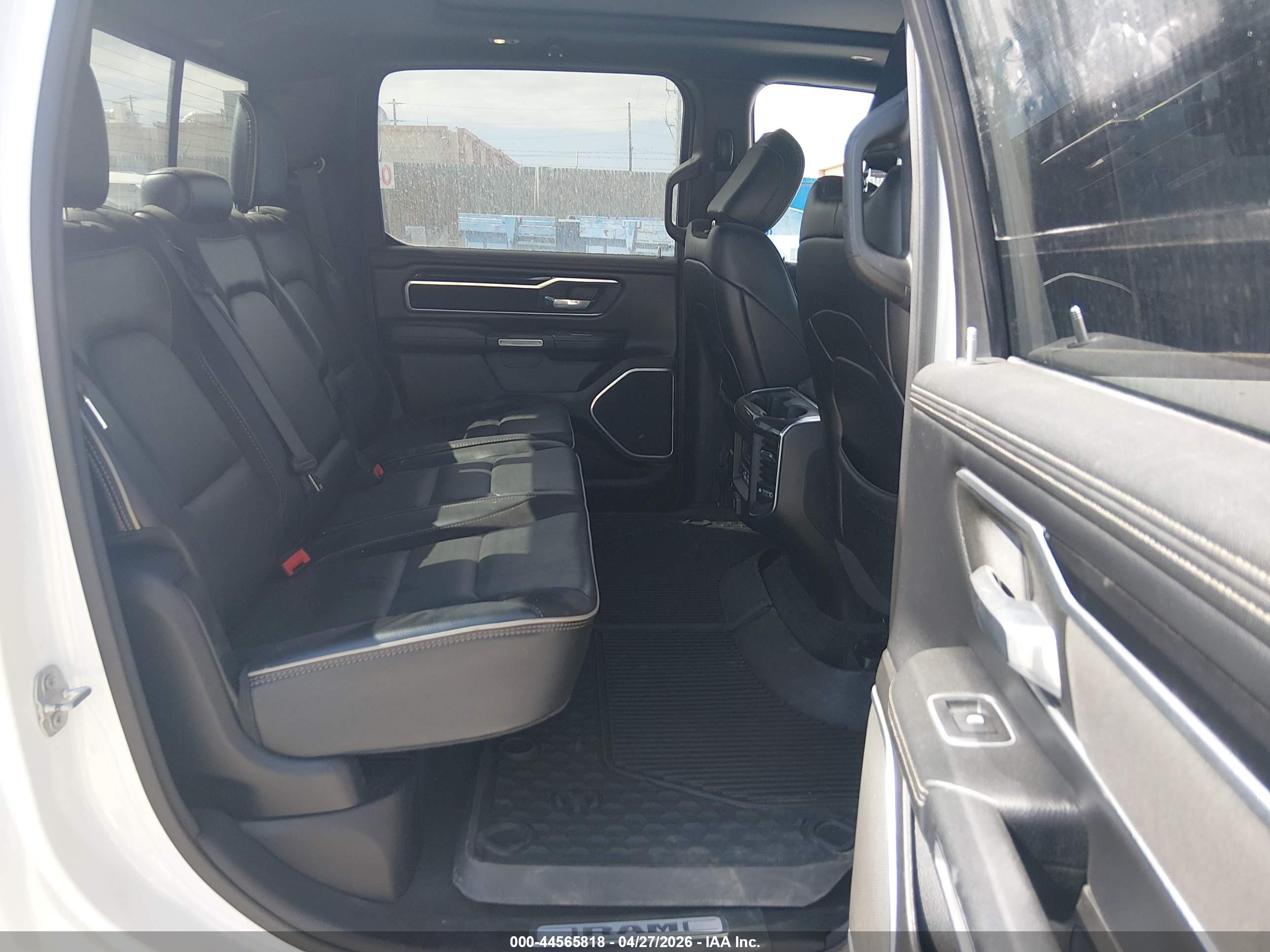 RAM 1500 image 8