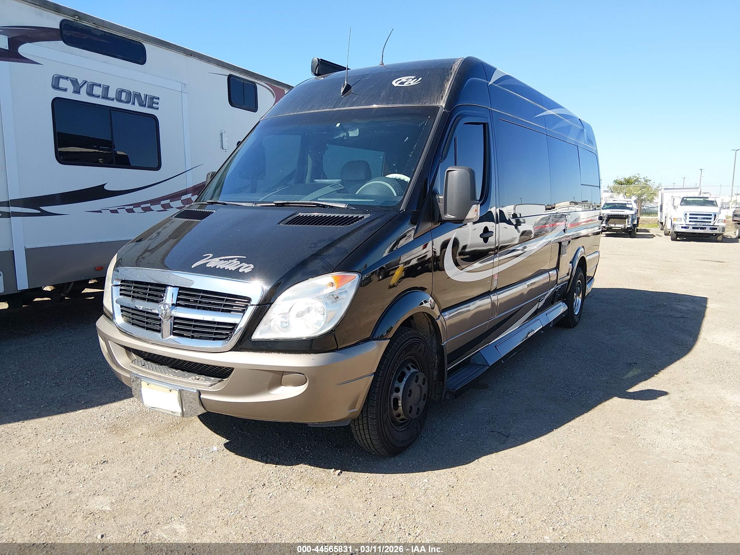 DODGE SPRINTER image 2