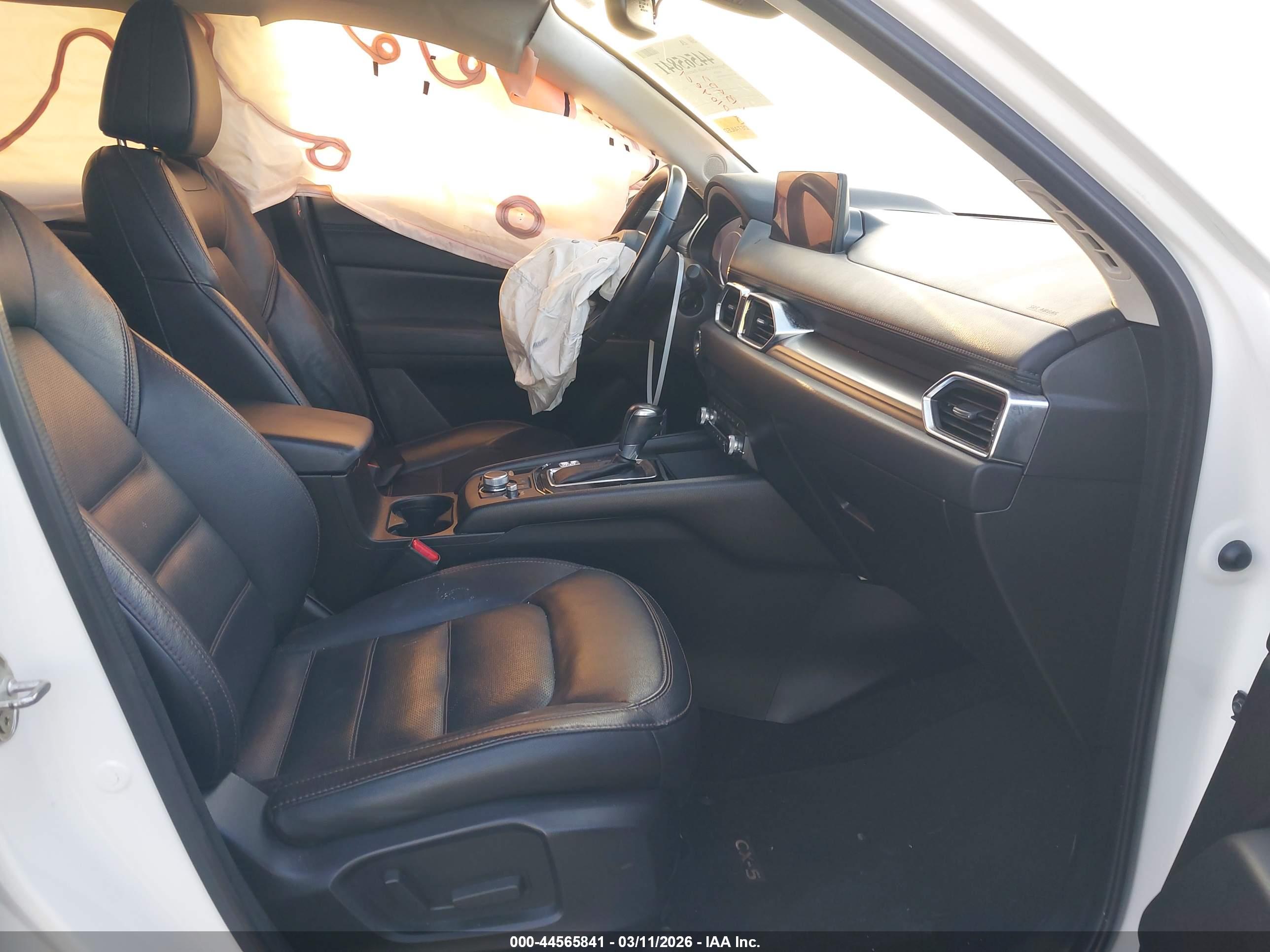 MAZDA CX-5 image 5