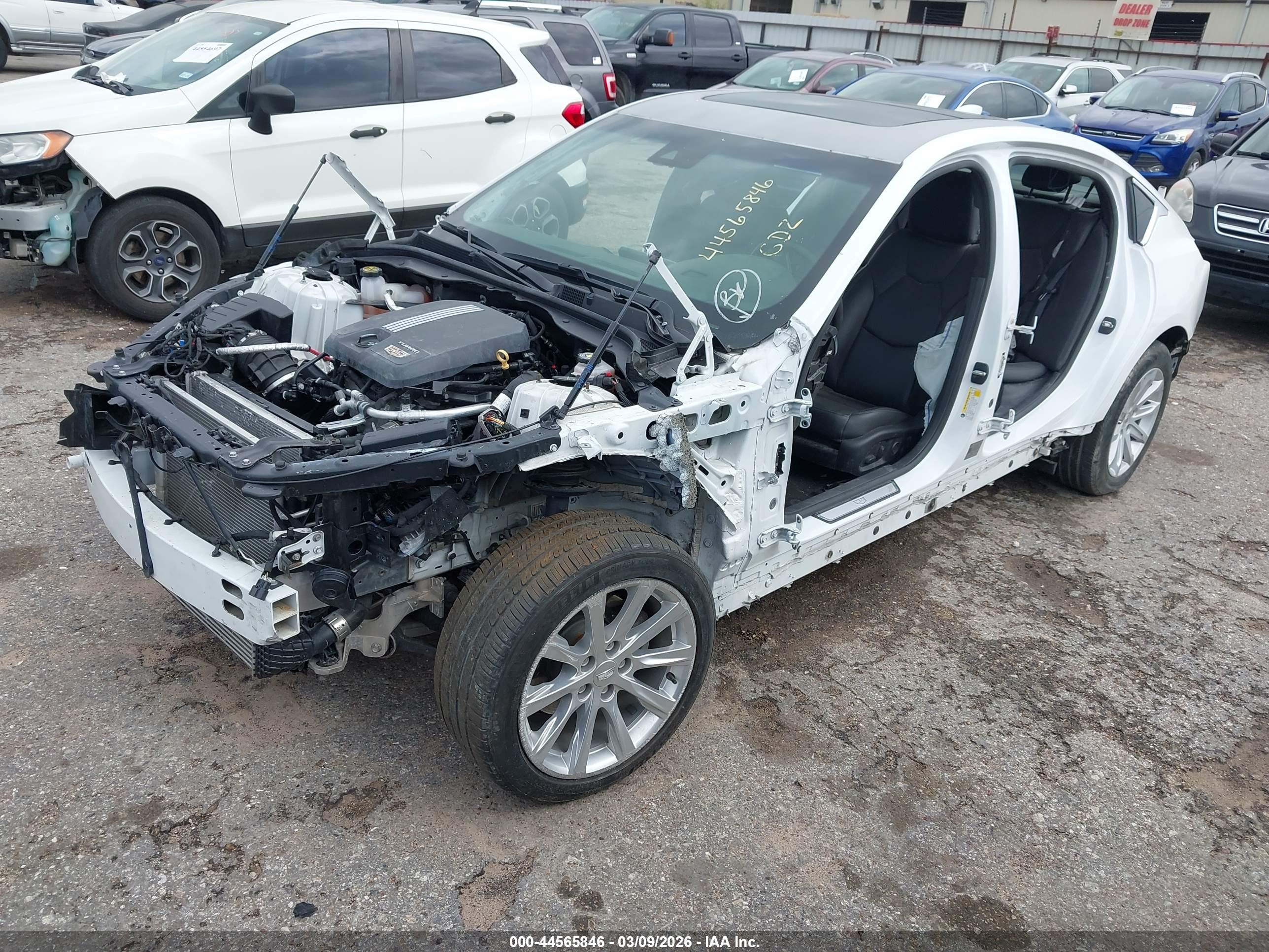 CADILLAC CT5 image 2