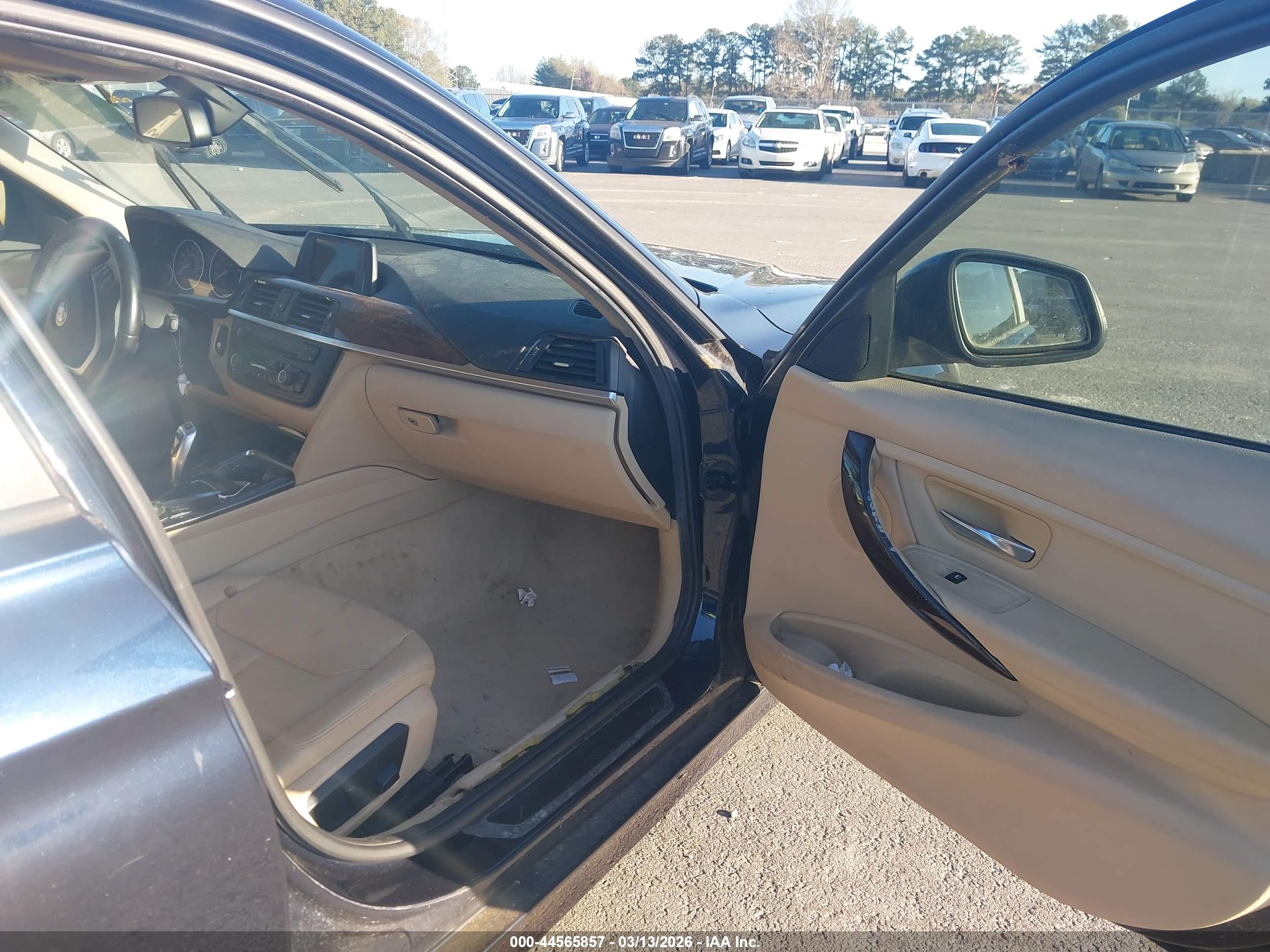 BMW 328I image 5