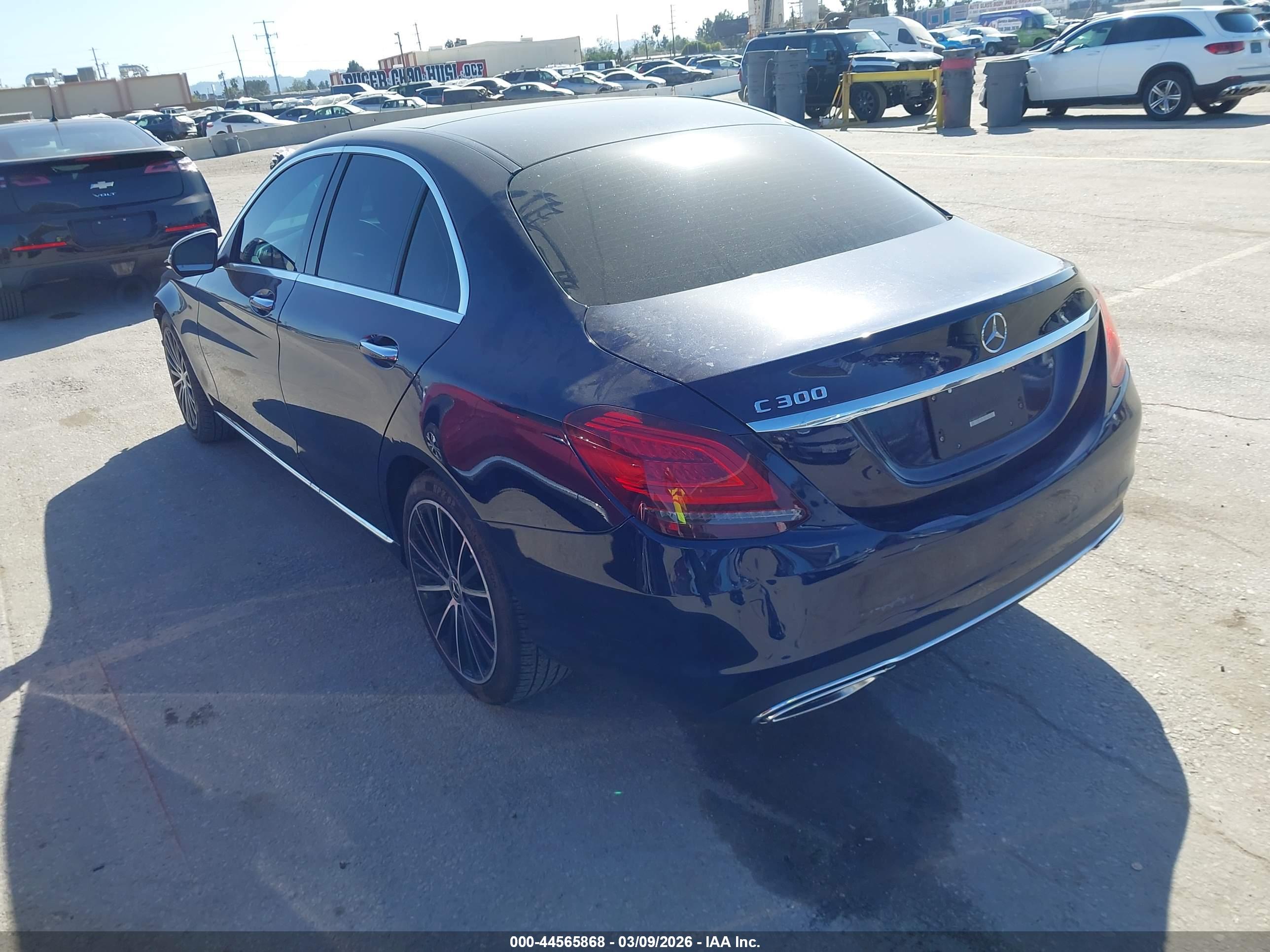 MERCEDES-BENZ C image 3