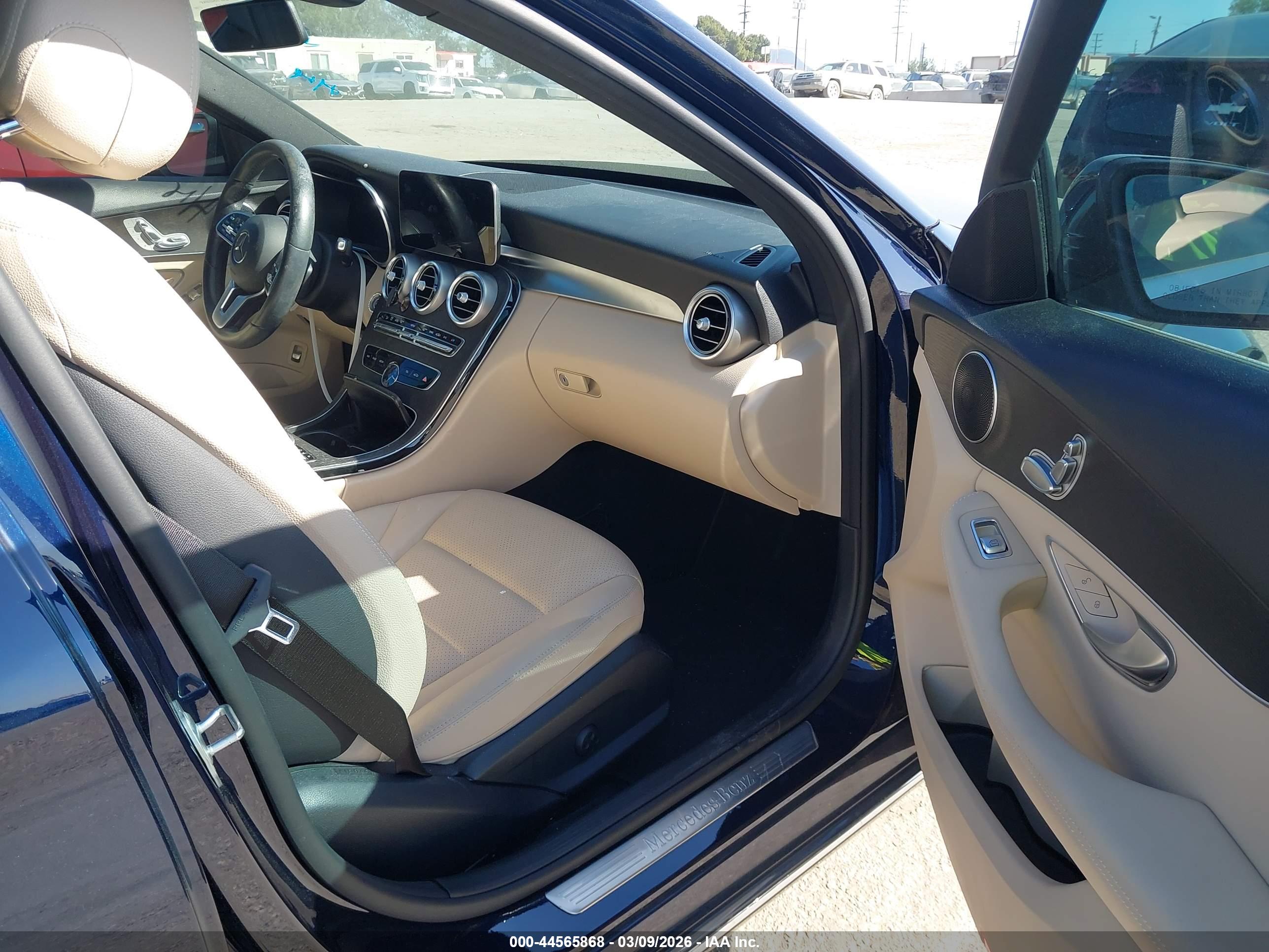 MERCEDES-BENZ C image 5