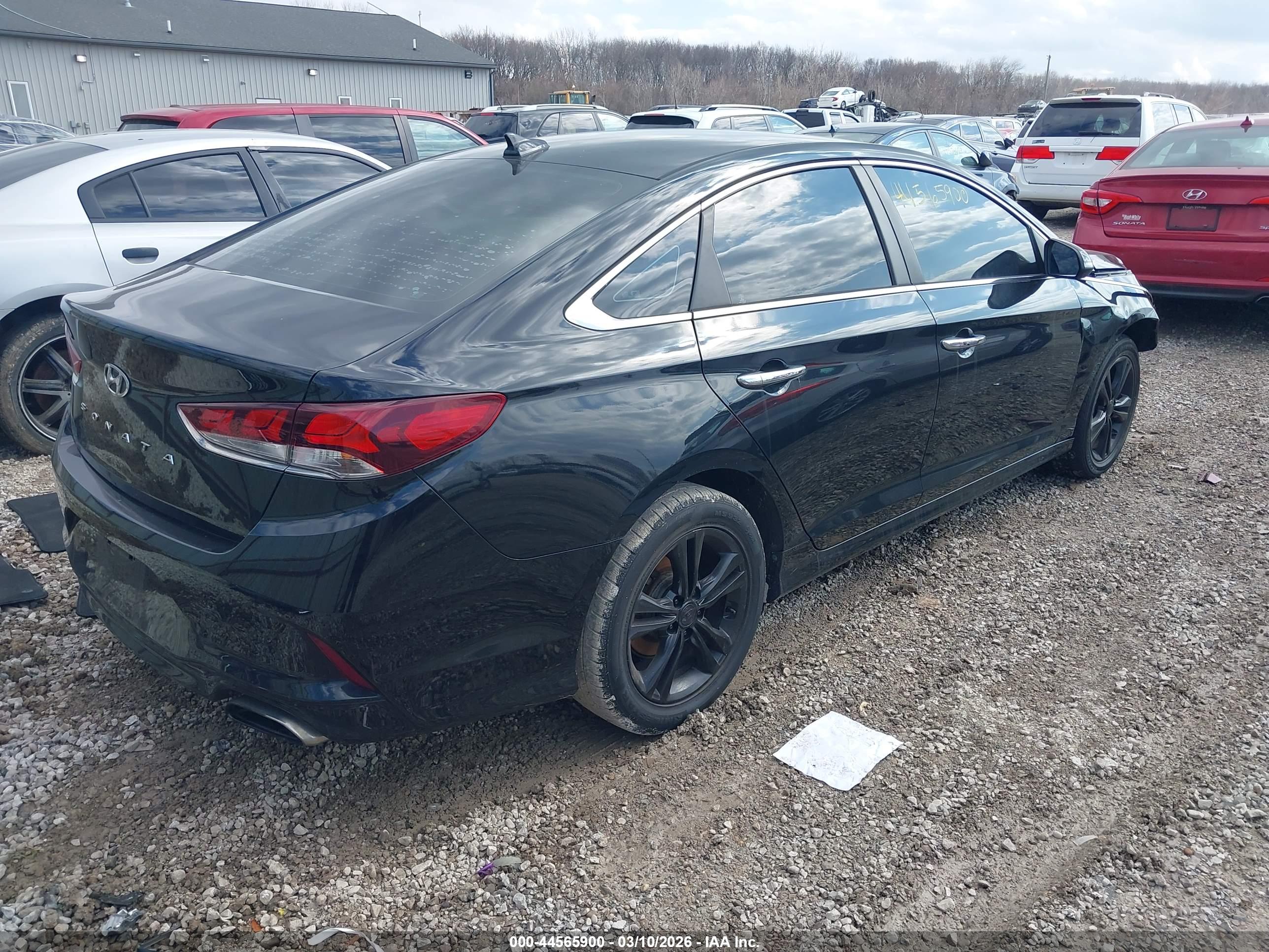 HYUNDAI SONATA image 4
