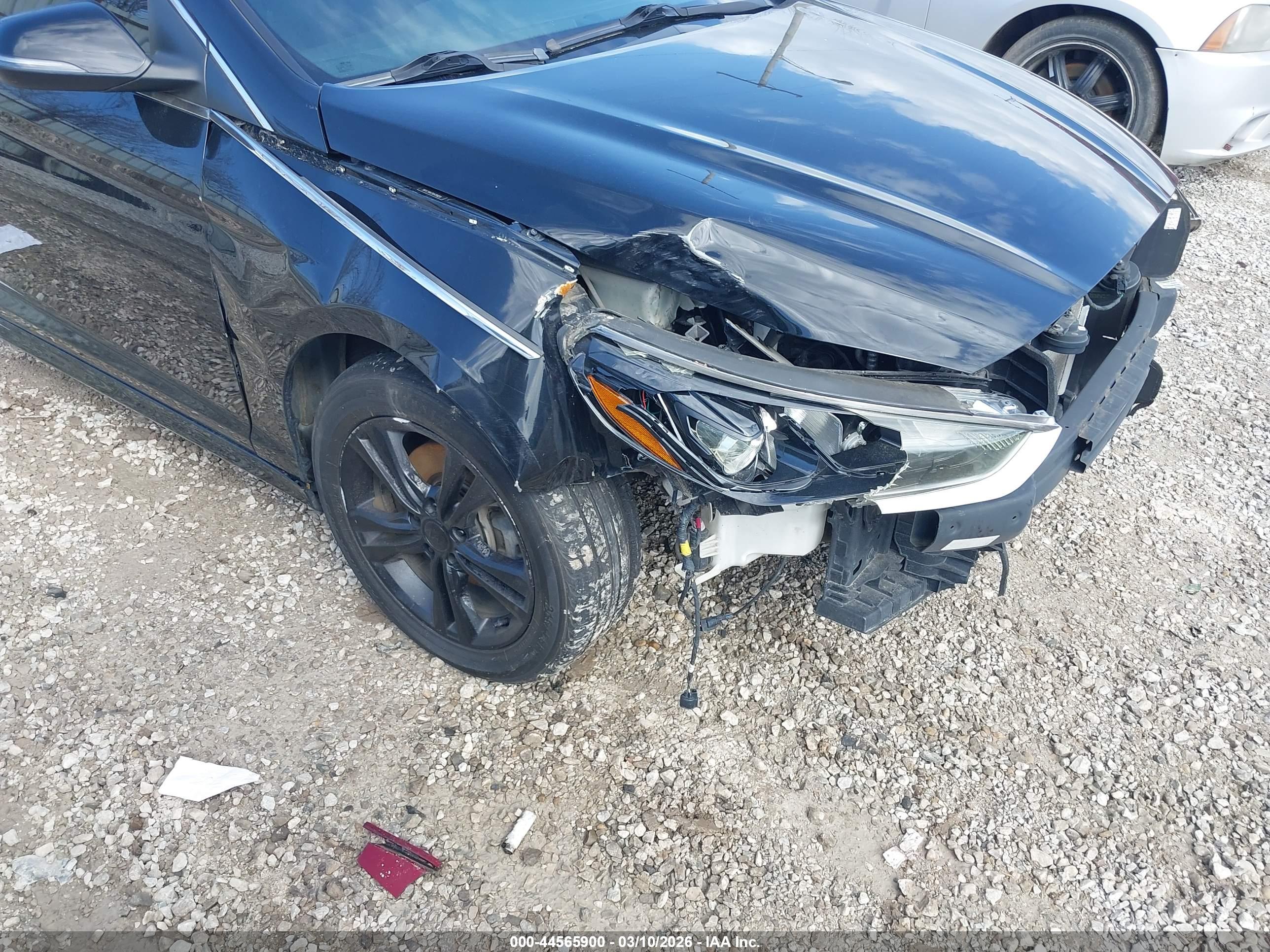 HYUNDAI SONATA image 6
