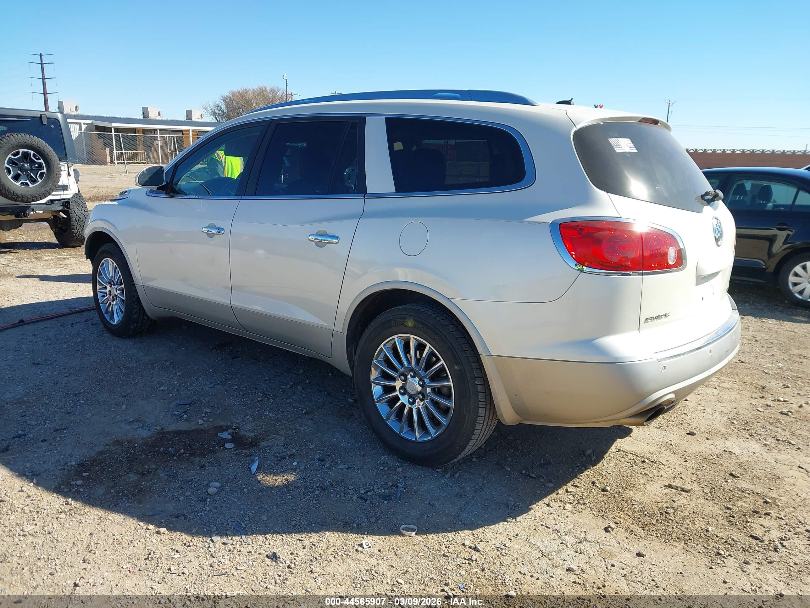 BUICK ENCLAVE image 3