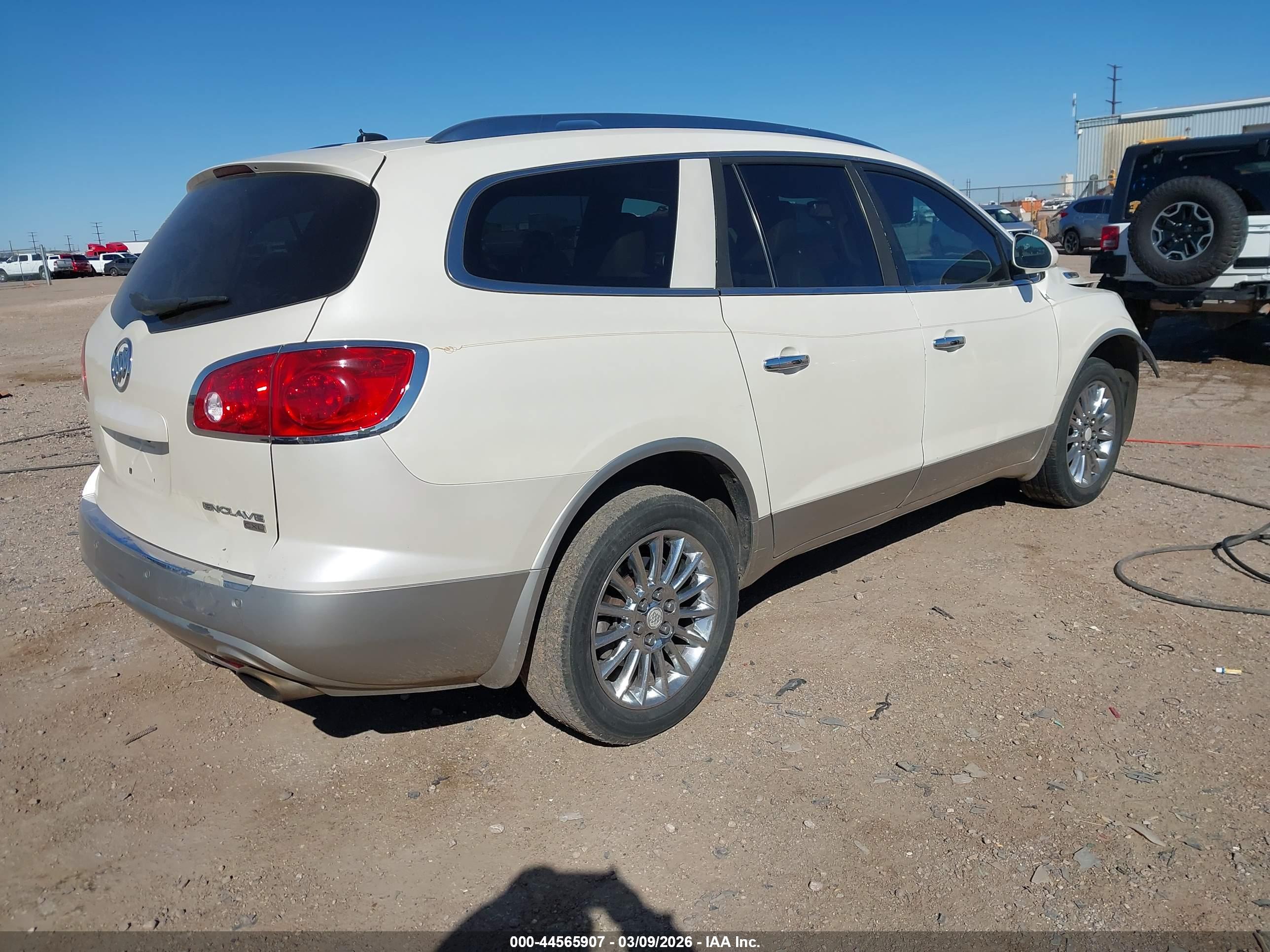 BUICK ENCLAVE image 4