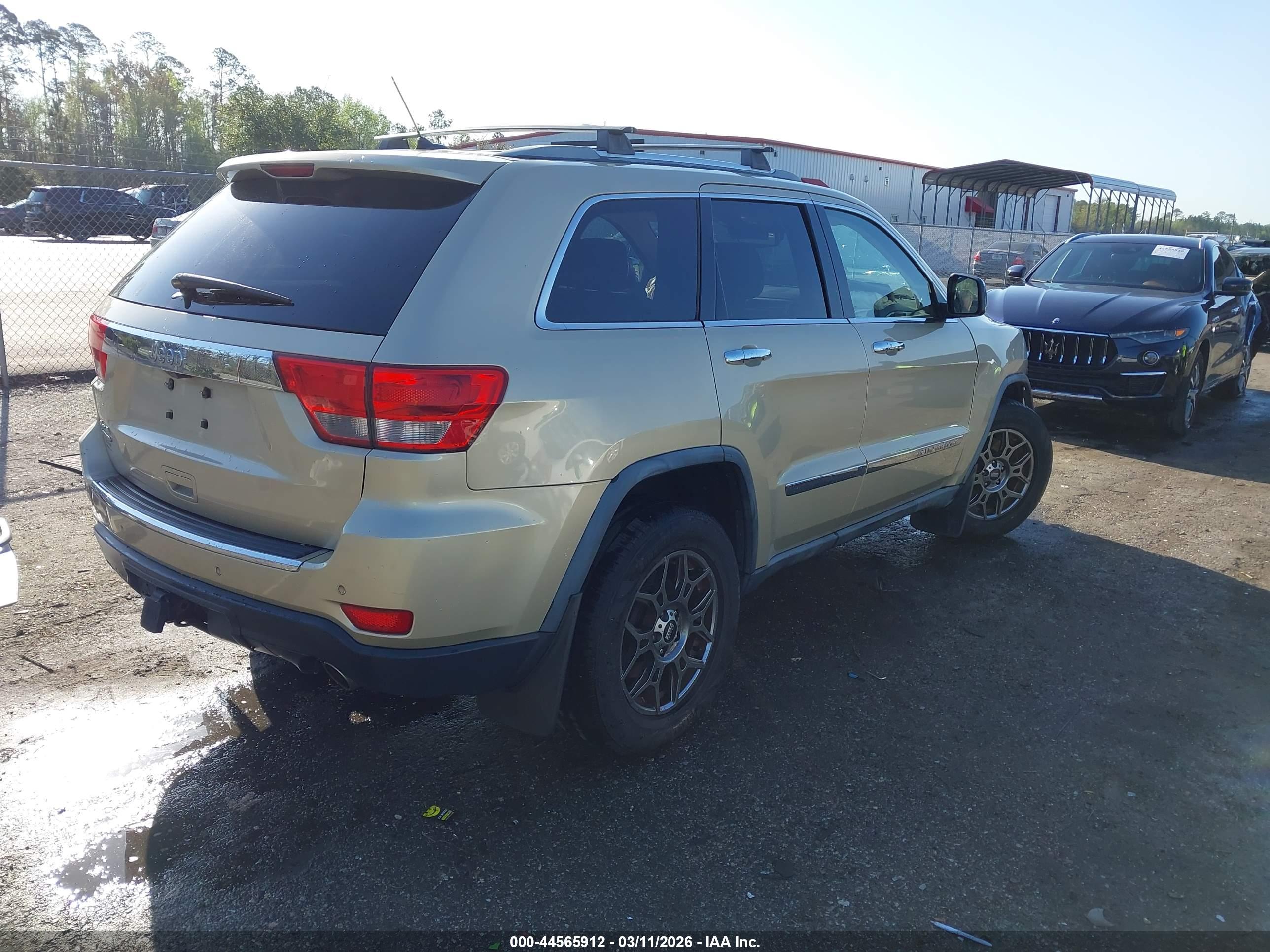 JEEP GRAND image 4