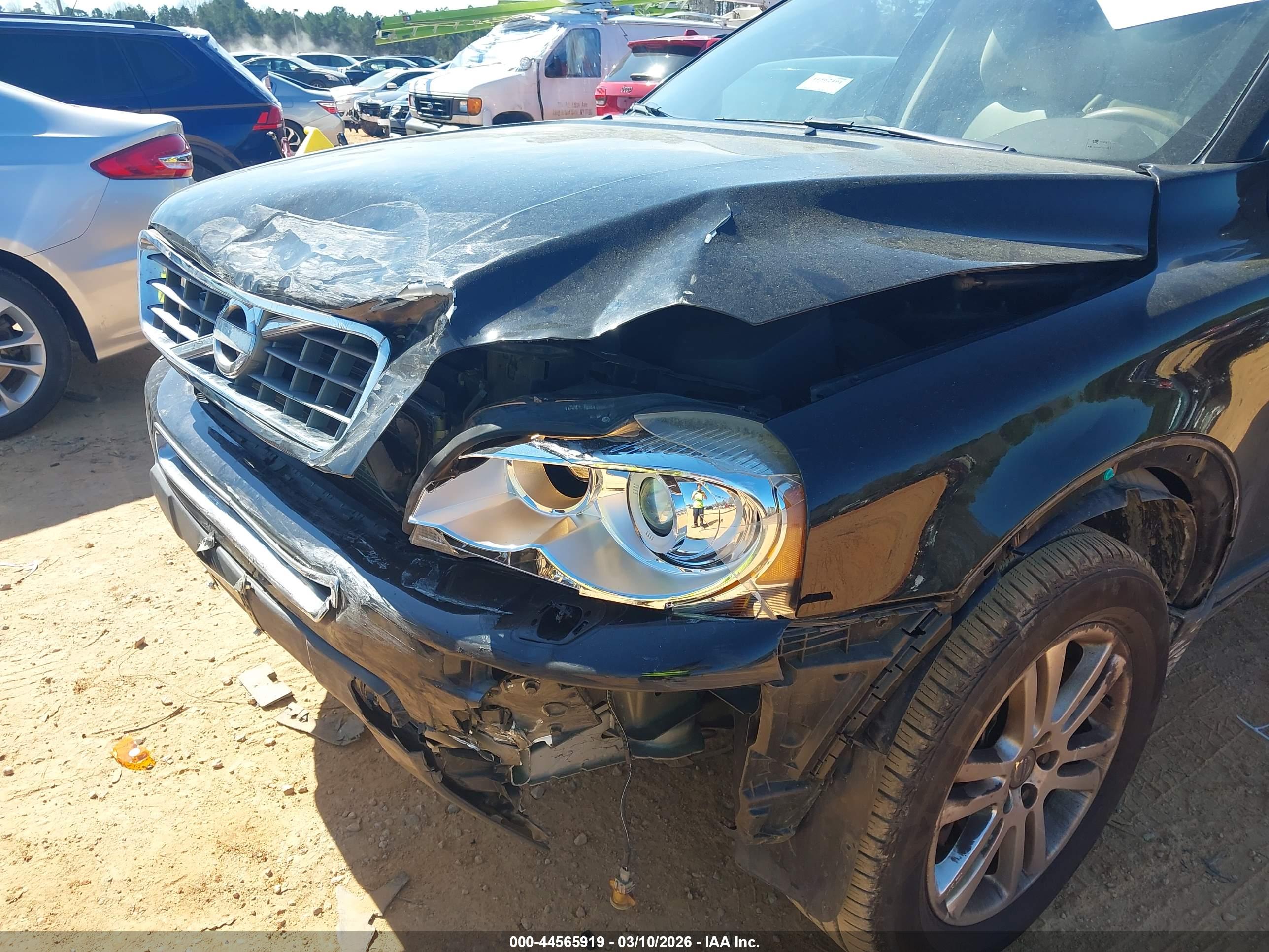 VOLVO XC90 image 6