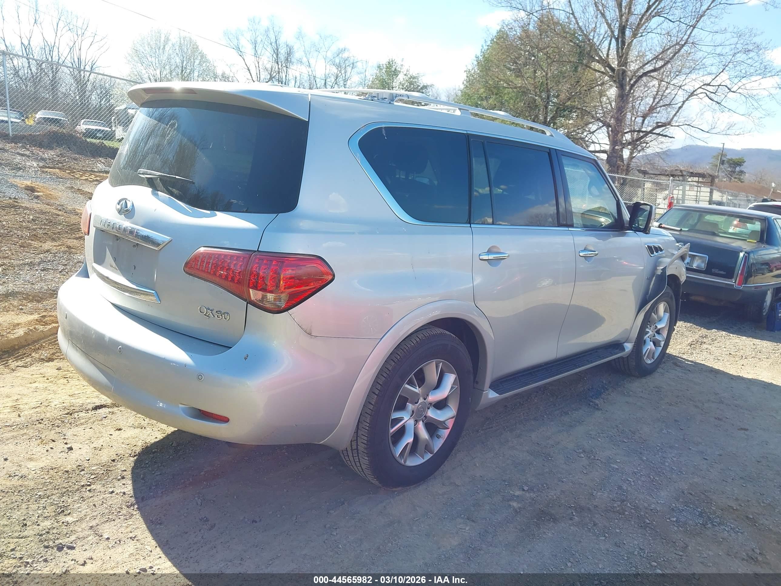 INFINITI QX80 image 4