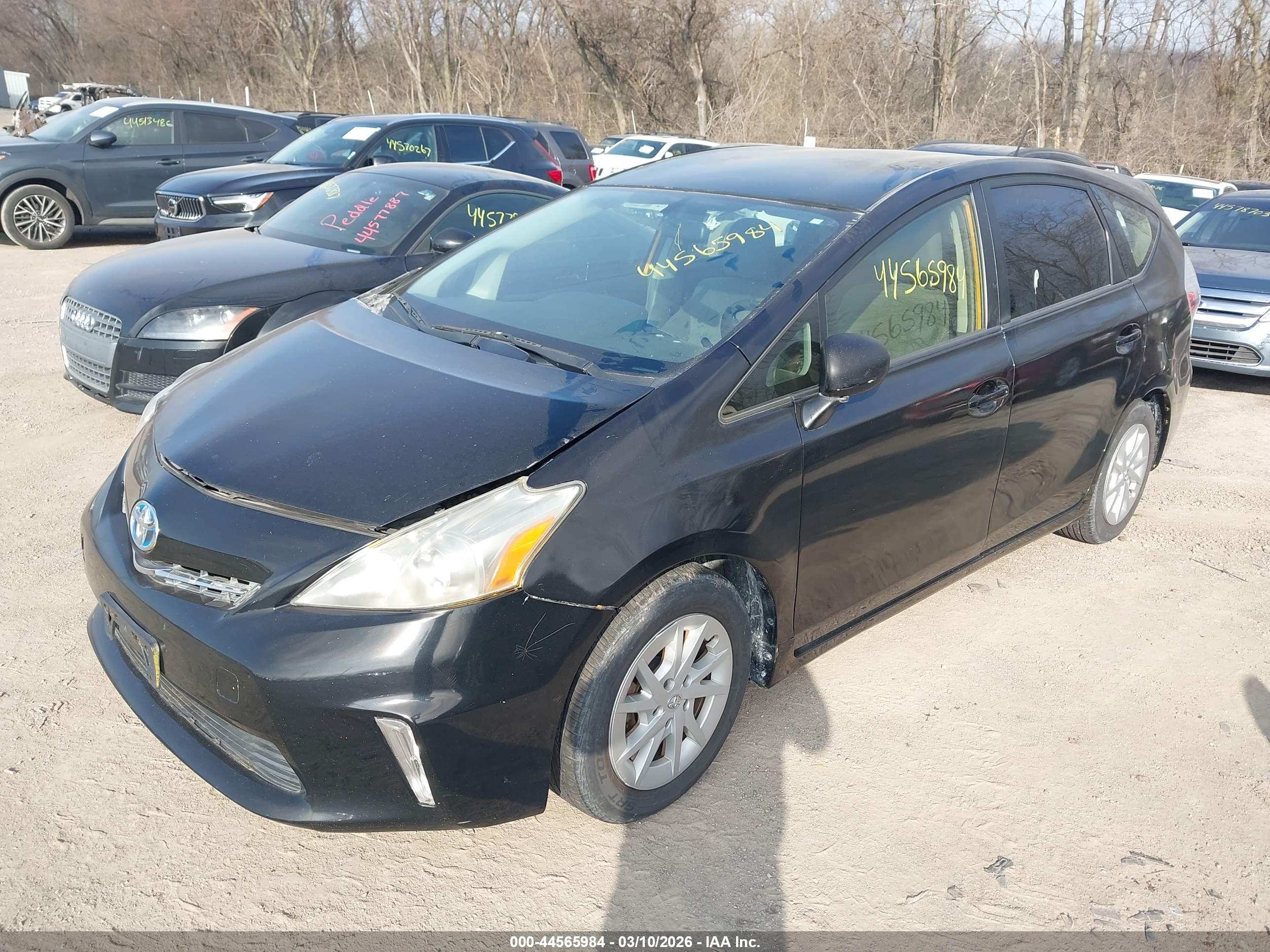 TOYOTA PRIUS image 2