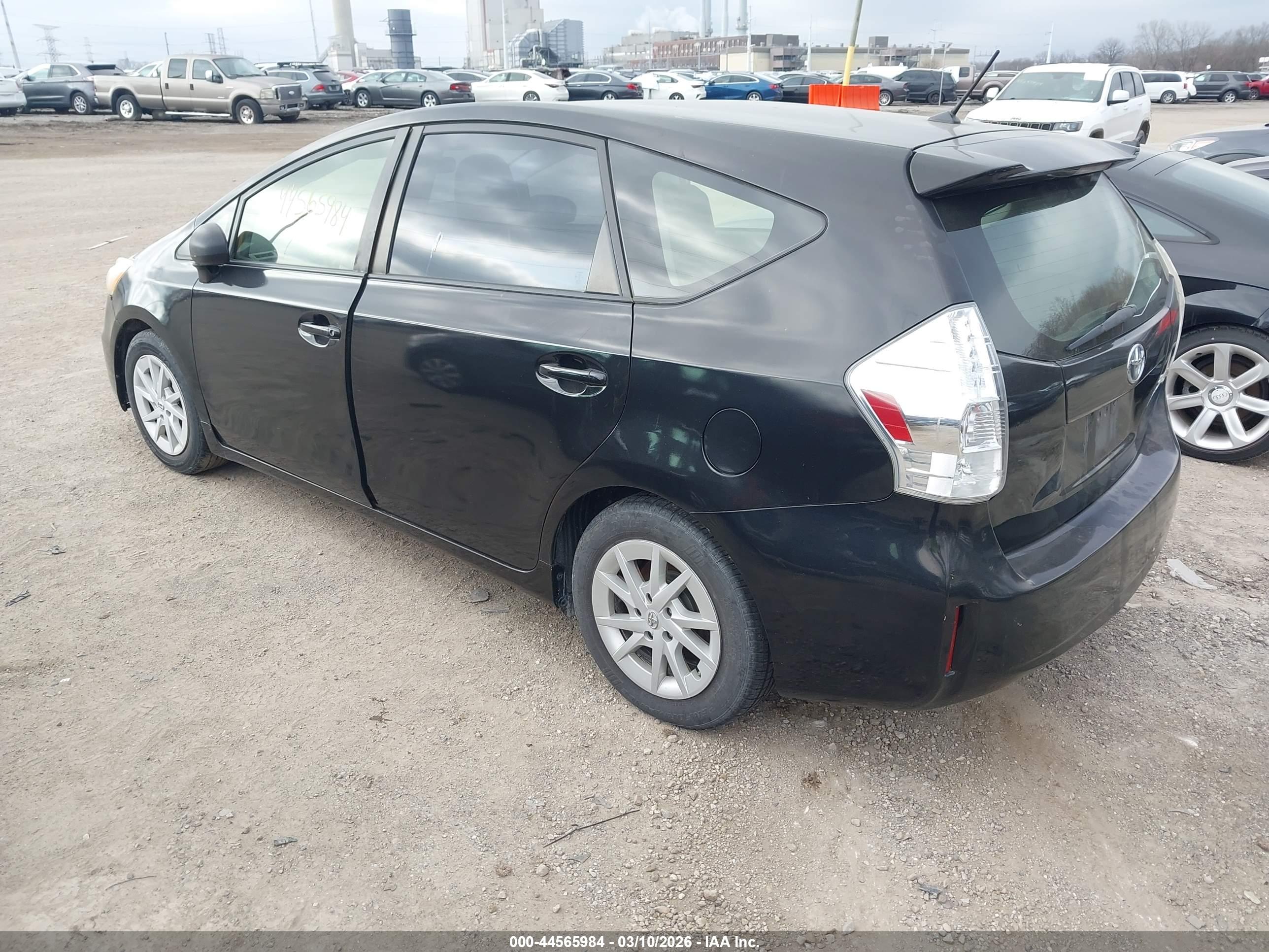 TOYOTA PRIUS image 3