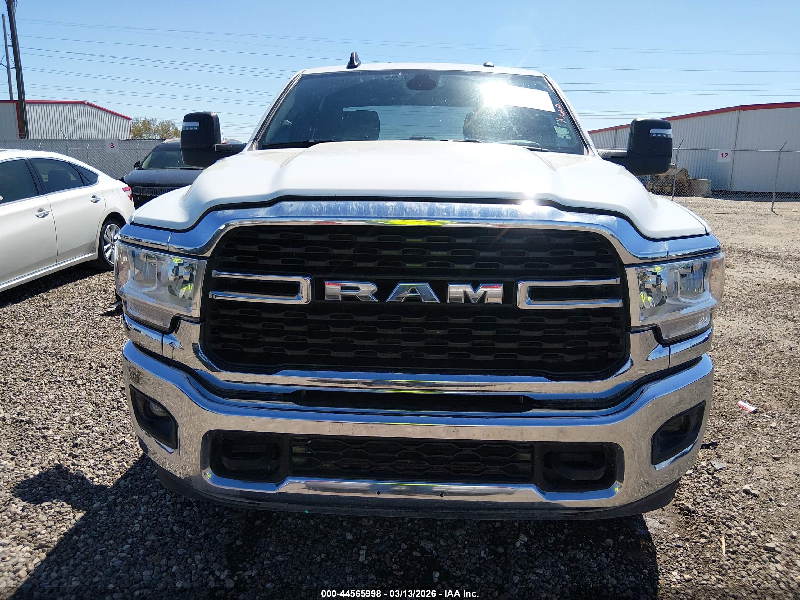 RAM 2500 image 6