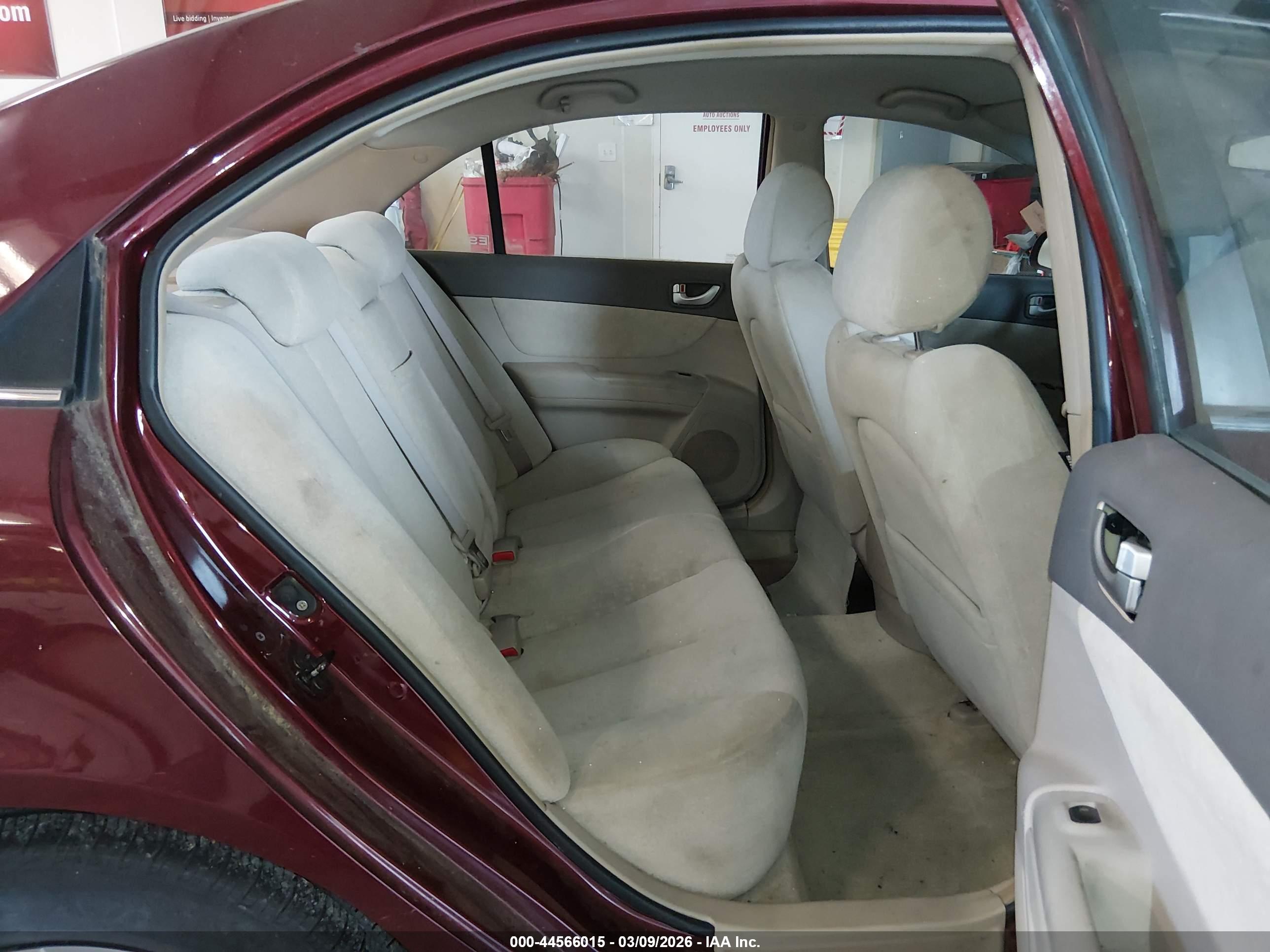 HYUNDAI SONATA image 8