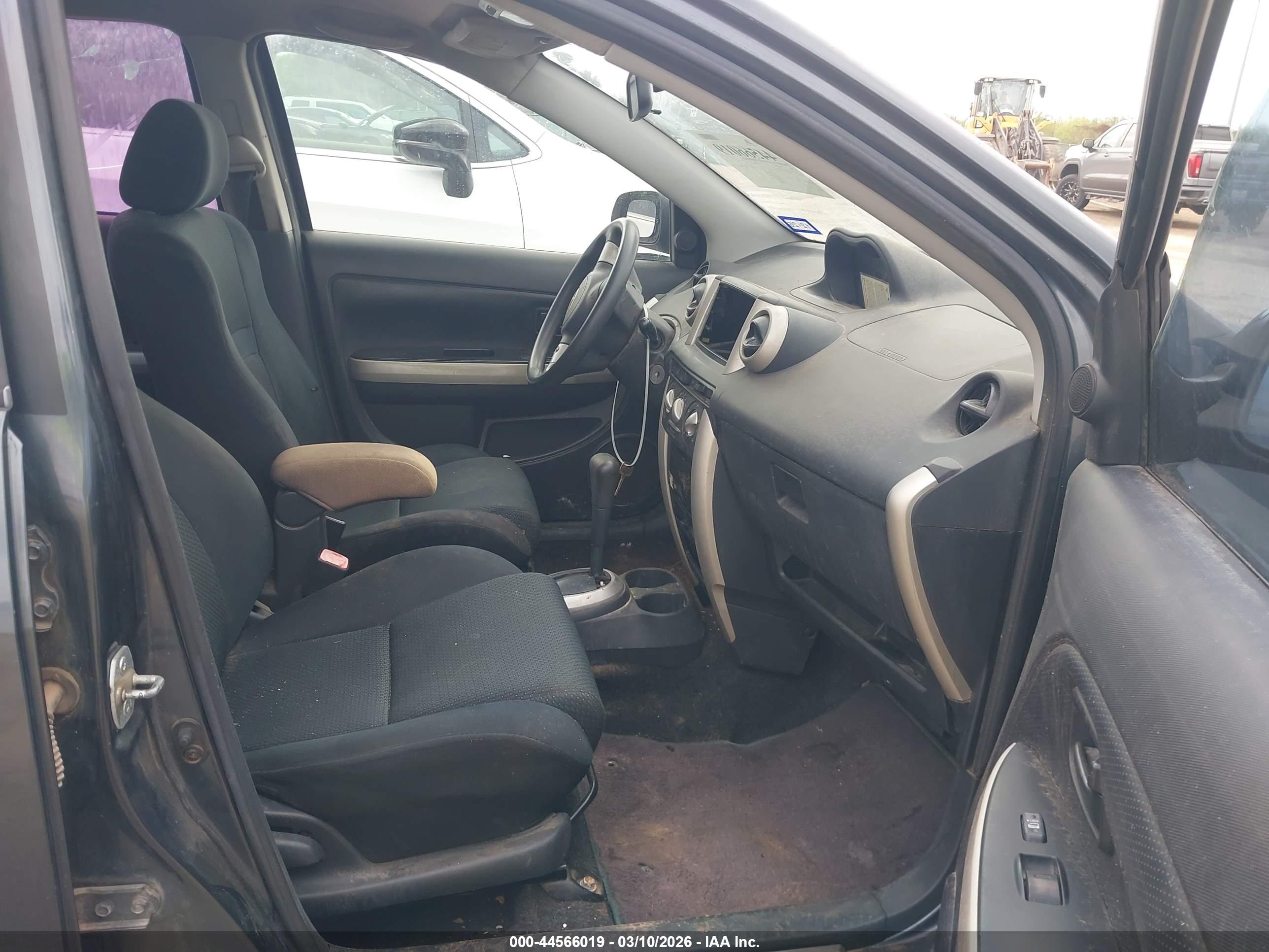 SCION XA image 5