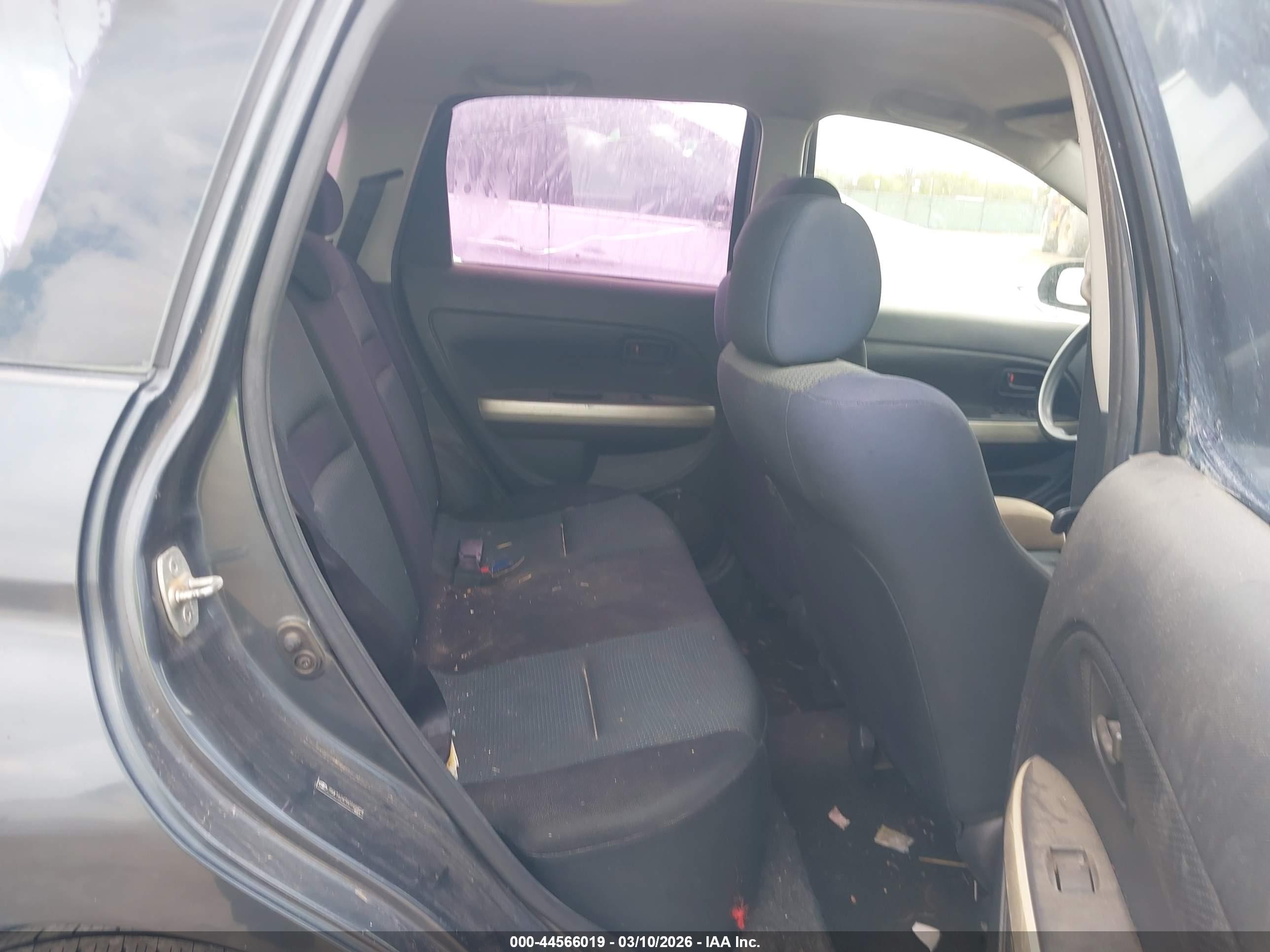 SCION XA image 8