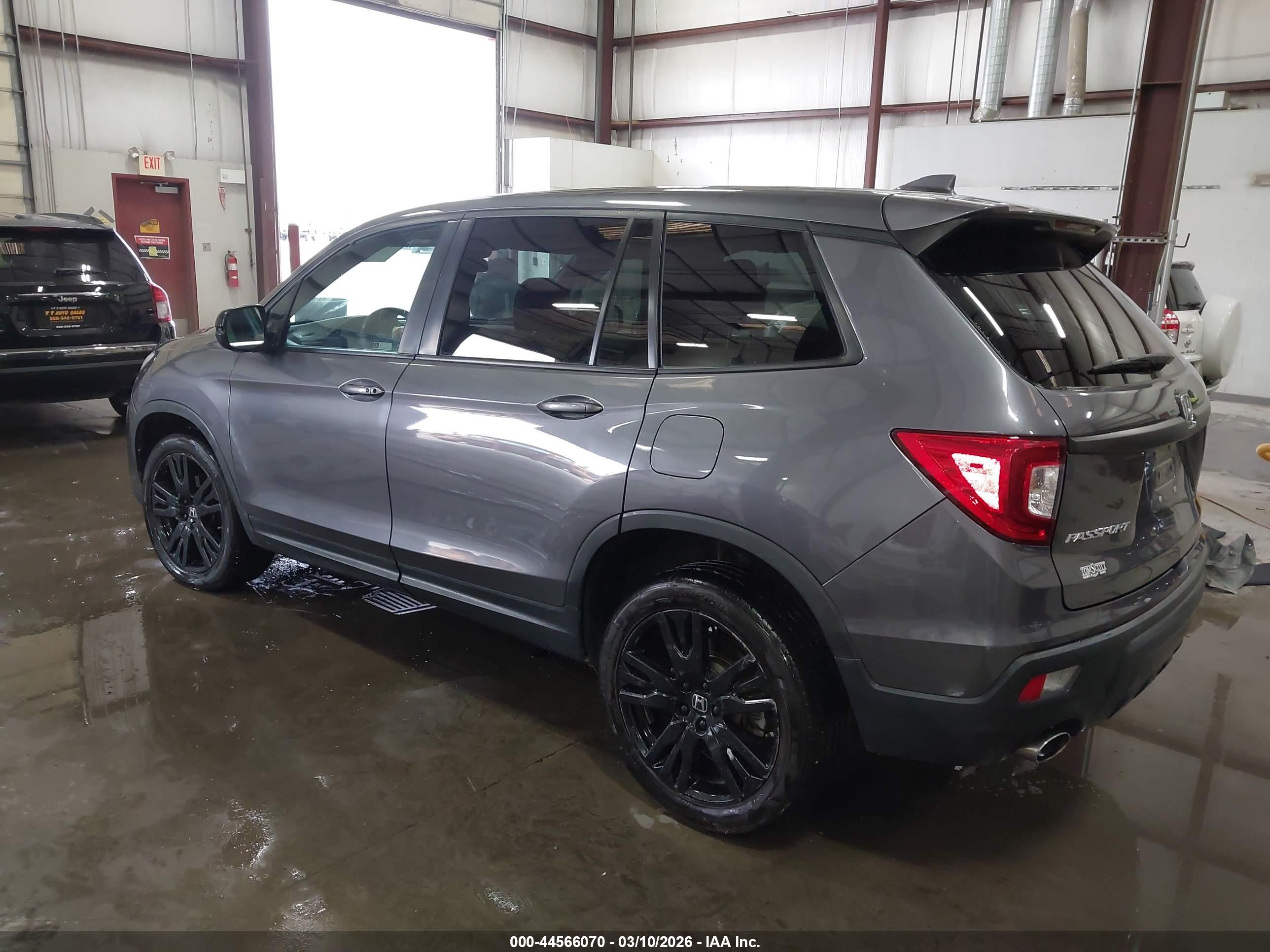 HONDA PASSPORT image 3