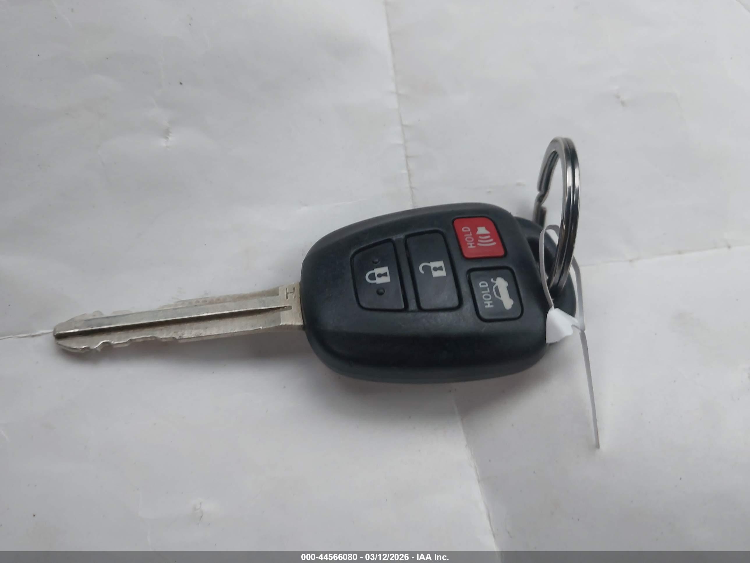 TOYOTA COROLLA image 11