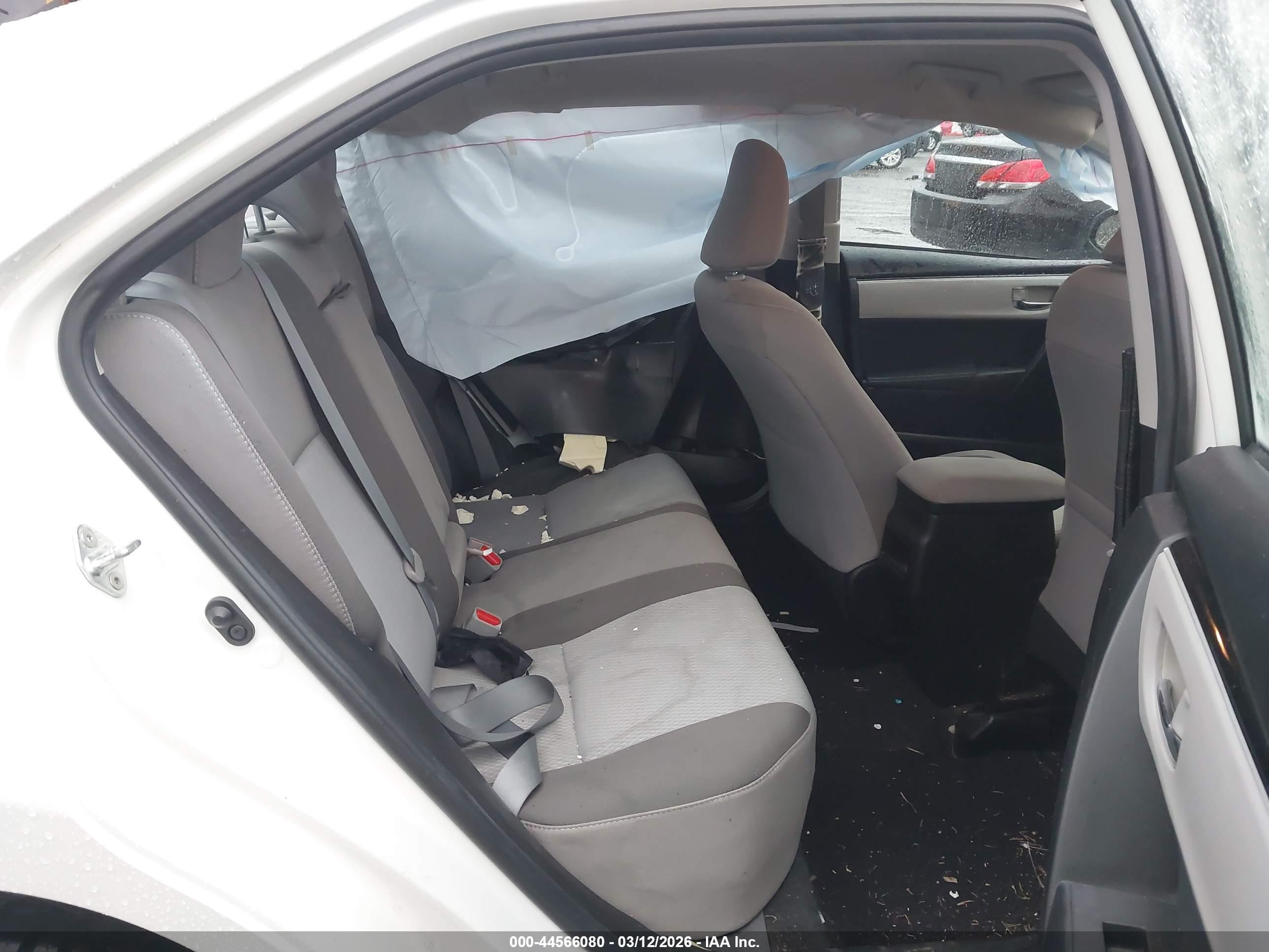 TOYOTA COROLLA image 8