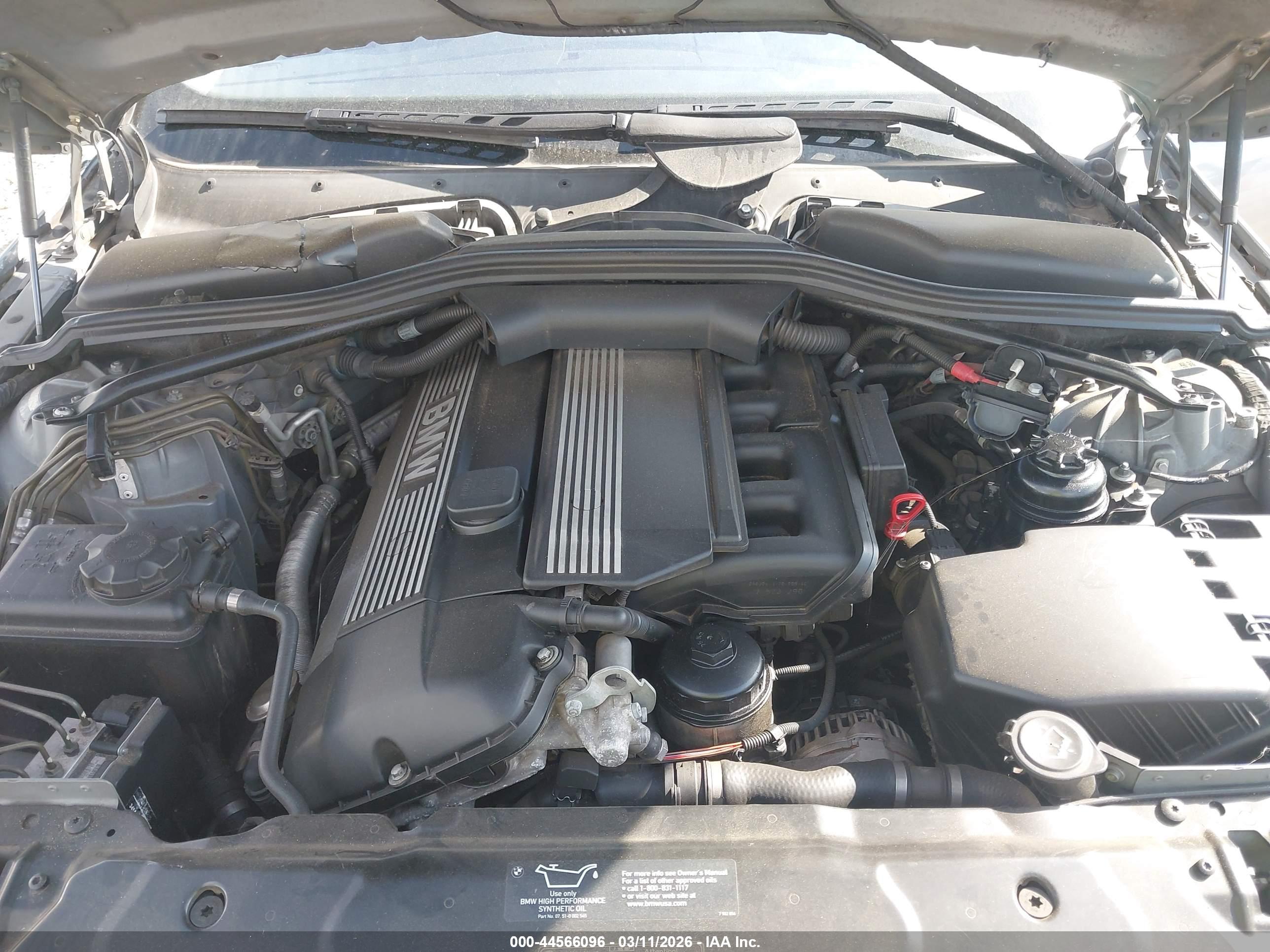 BMW 525I image 10