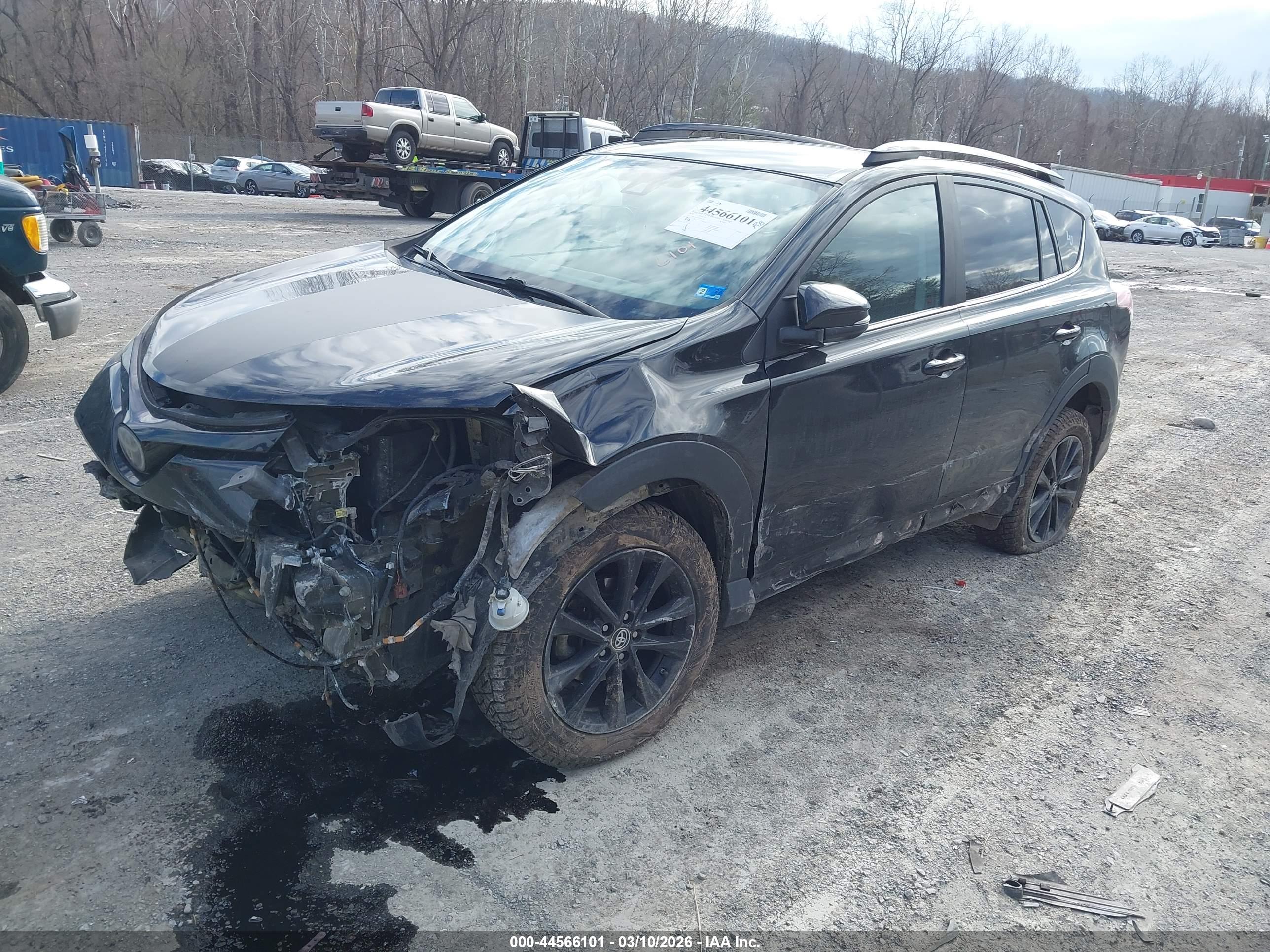 TOYOTA RAV4 image 2