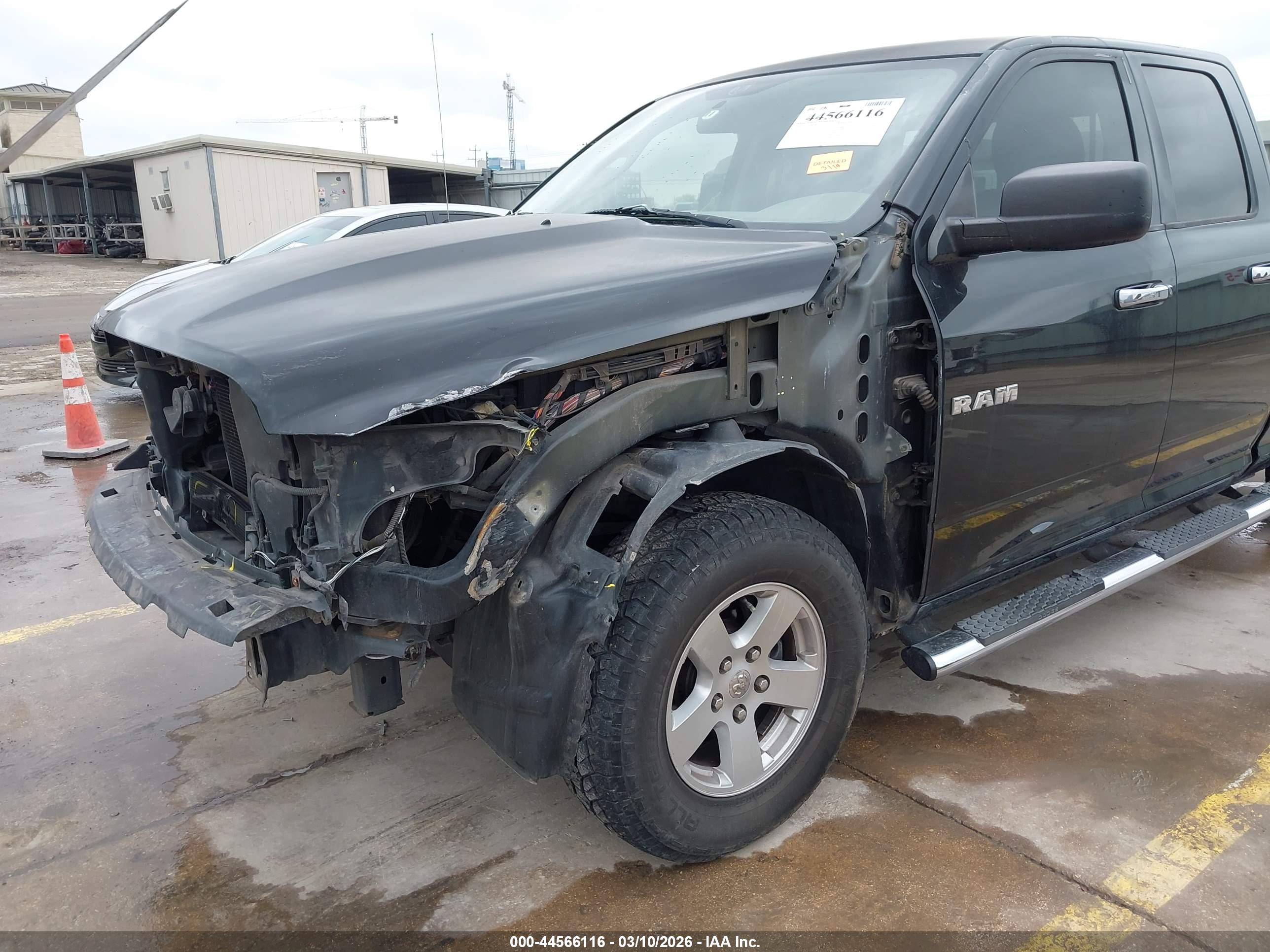 DODGE RAM image 6