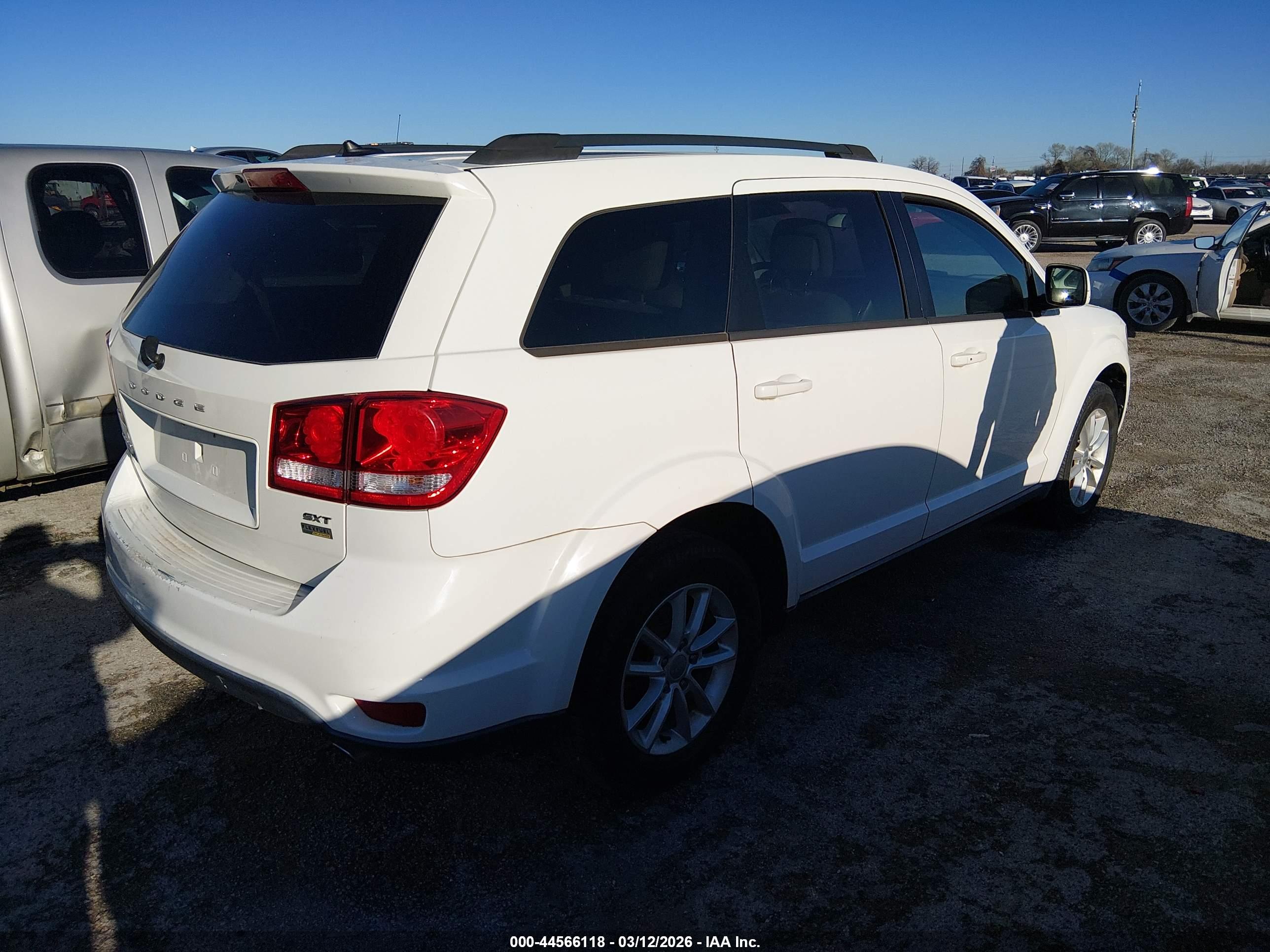 DODGE JOURNEY image 4