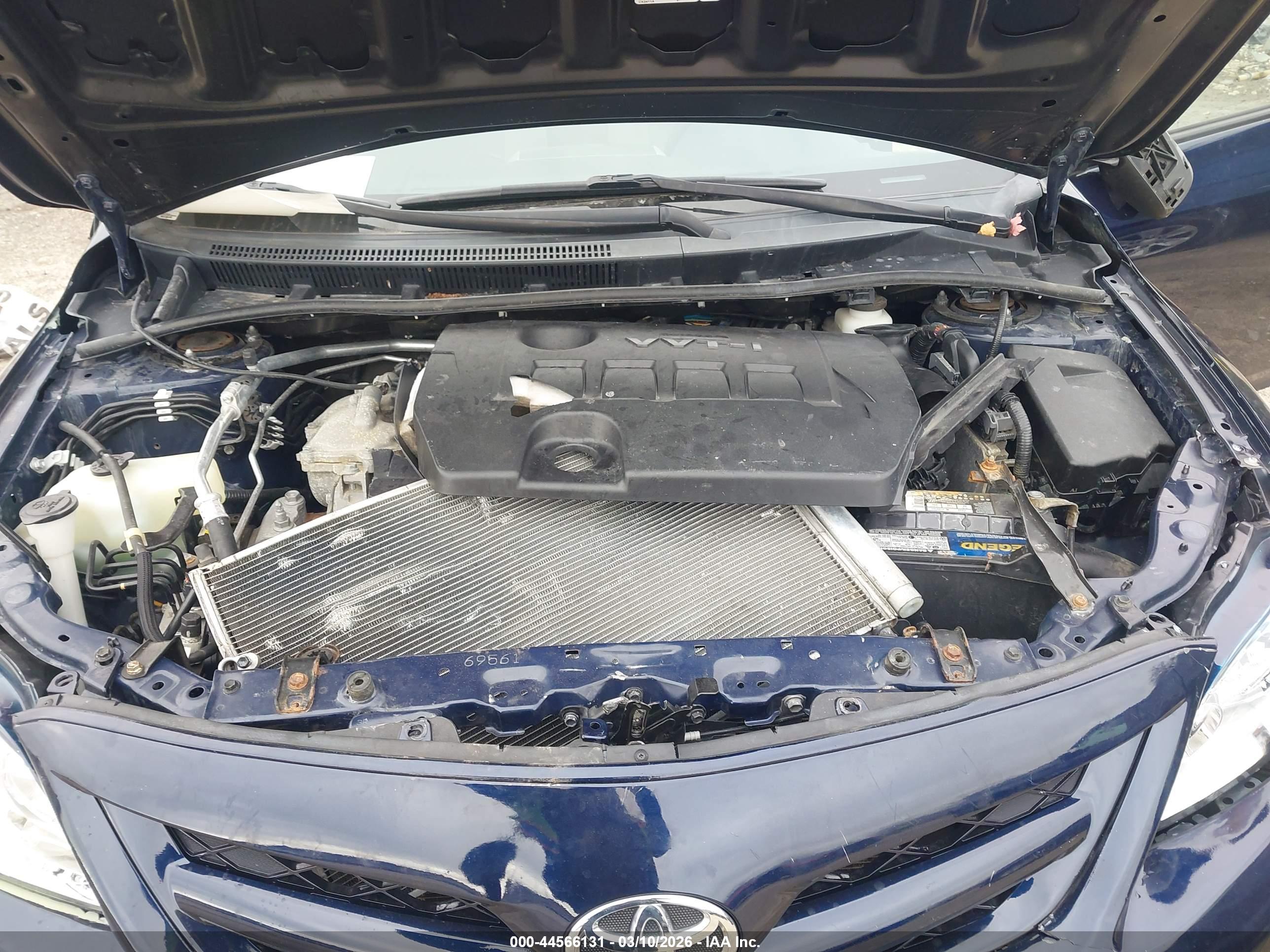 TOYOTA COROLLA image 10