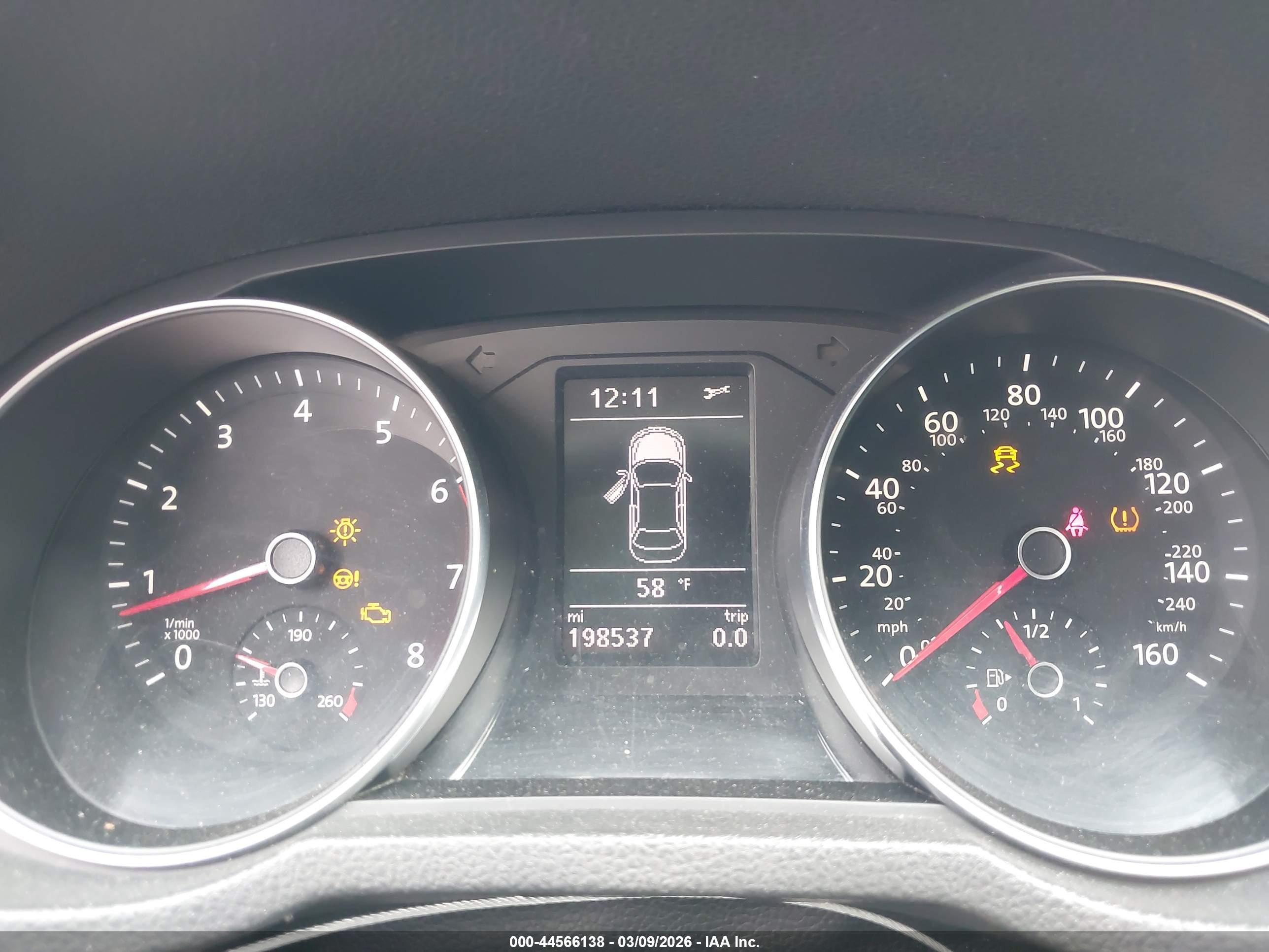VOLKSWAGEN PASSAT image 7