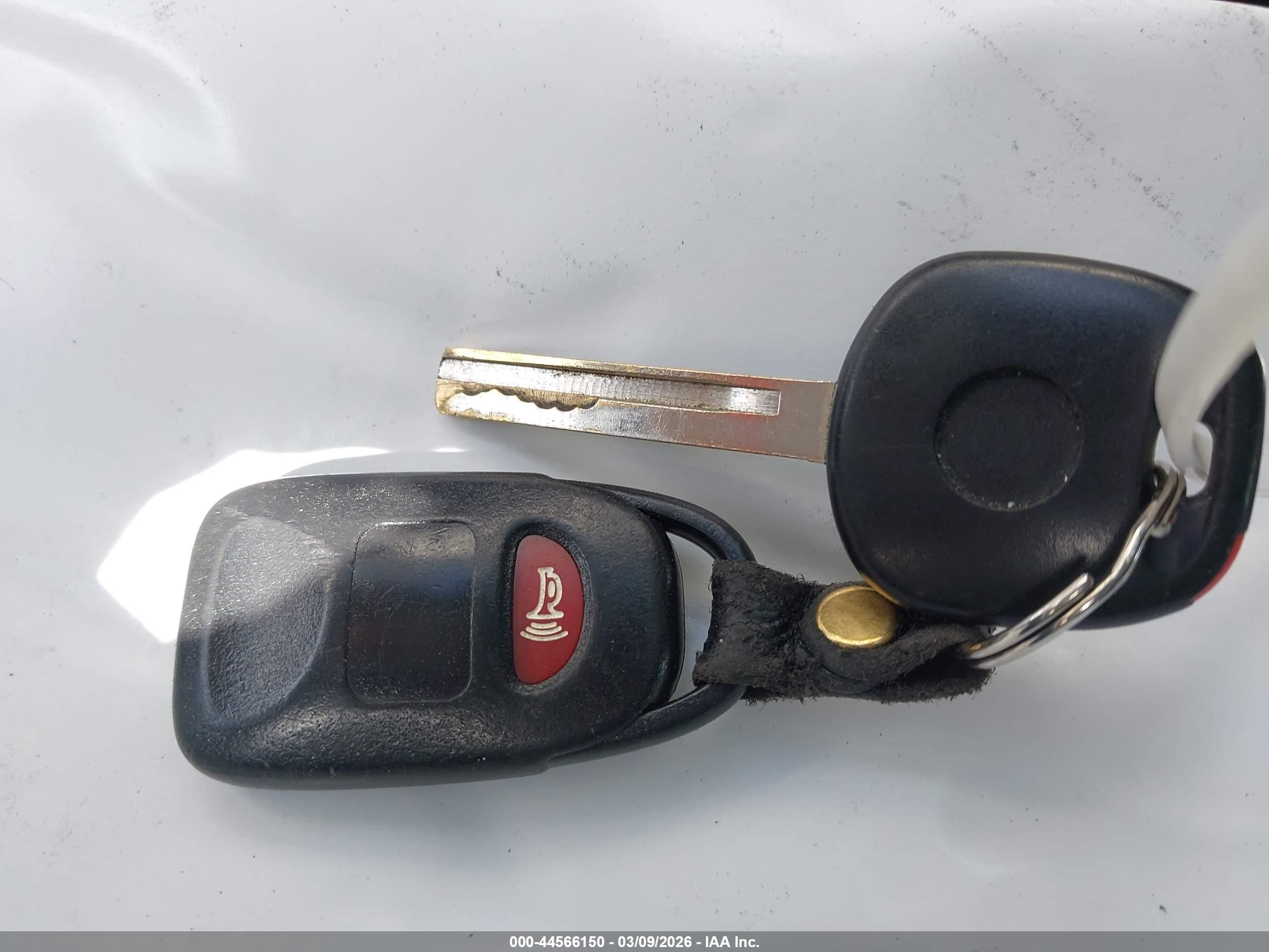 HYUNDAI ACCENT image 11