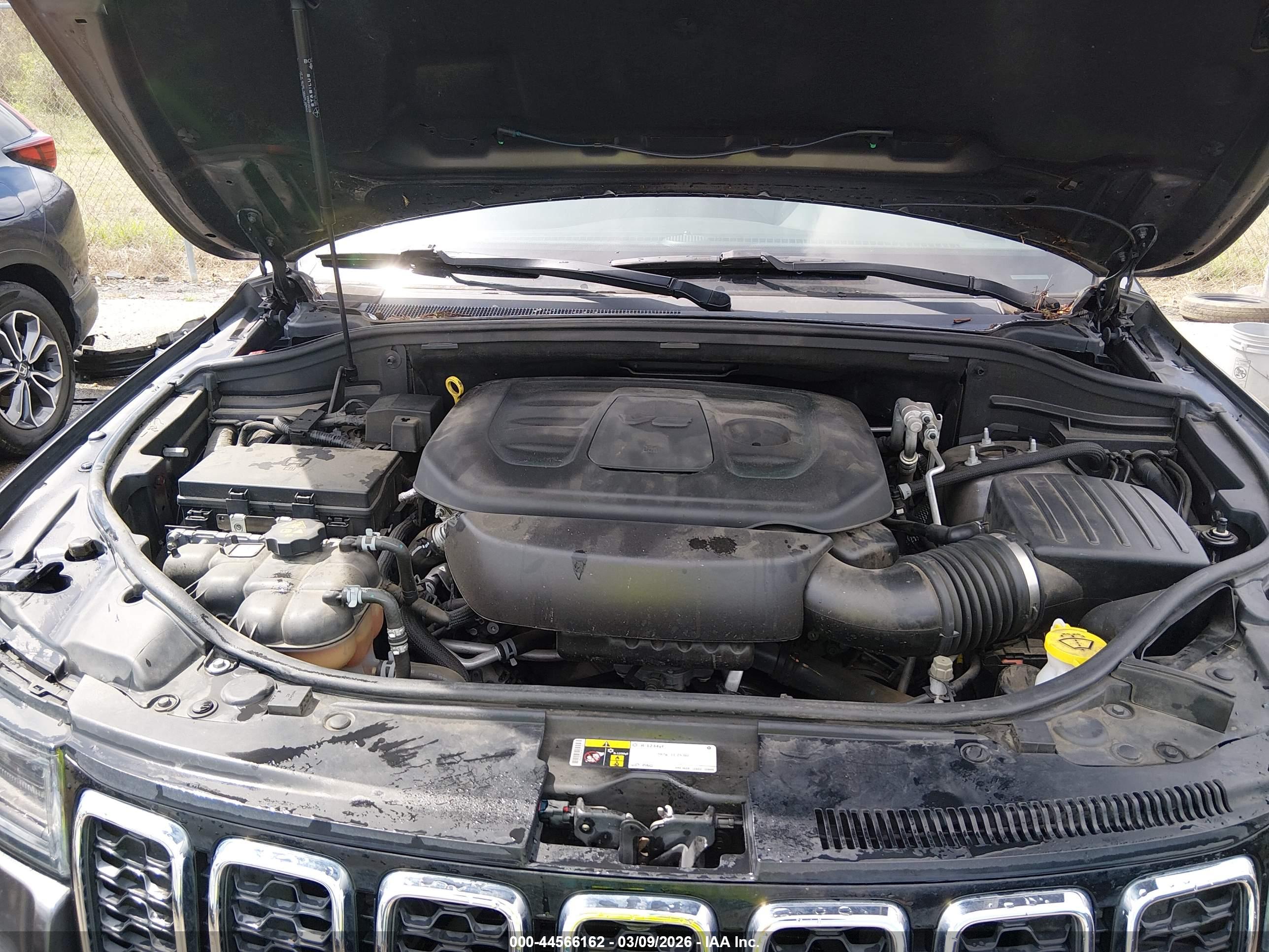 JEEP GRAND image 10