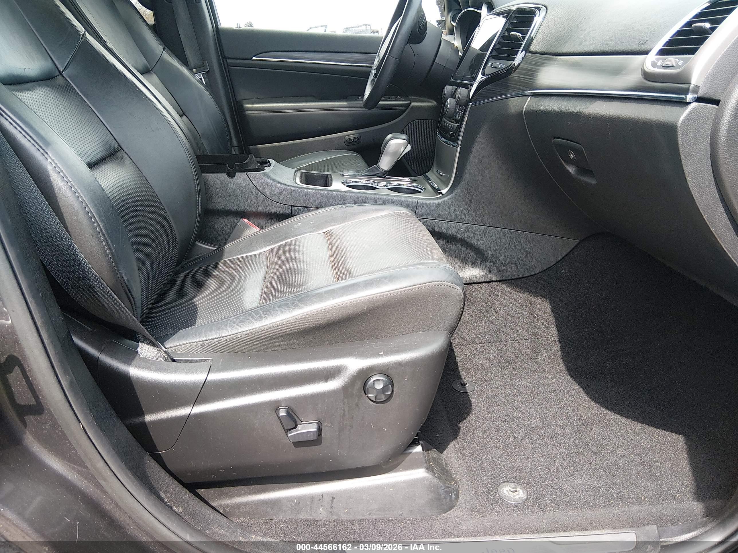 JEEP GRAND image 5