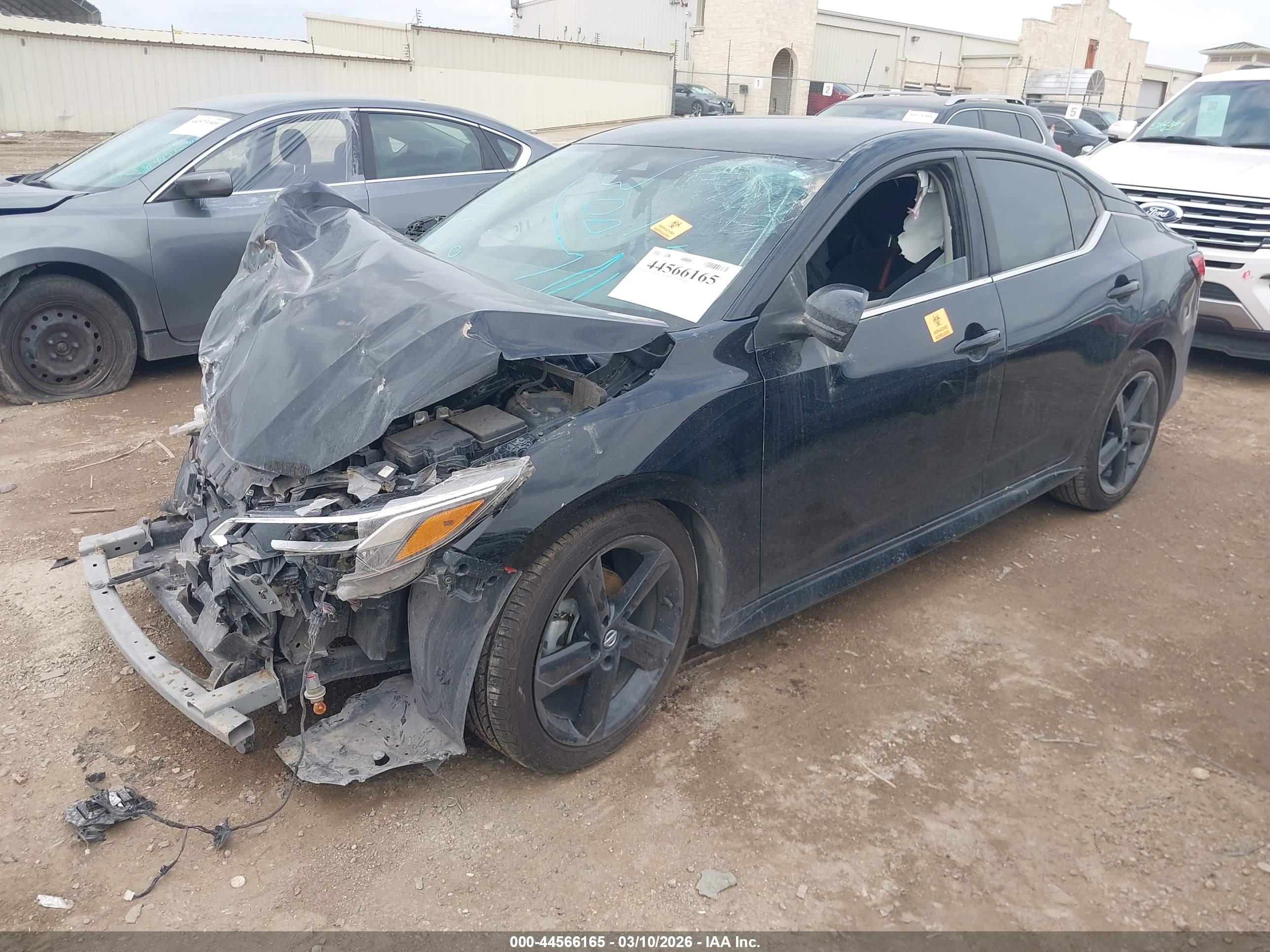 NISSAN SENTRA image 2