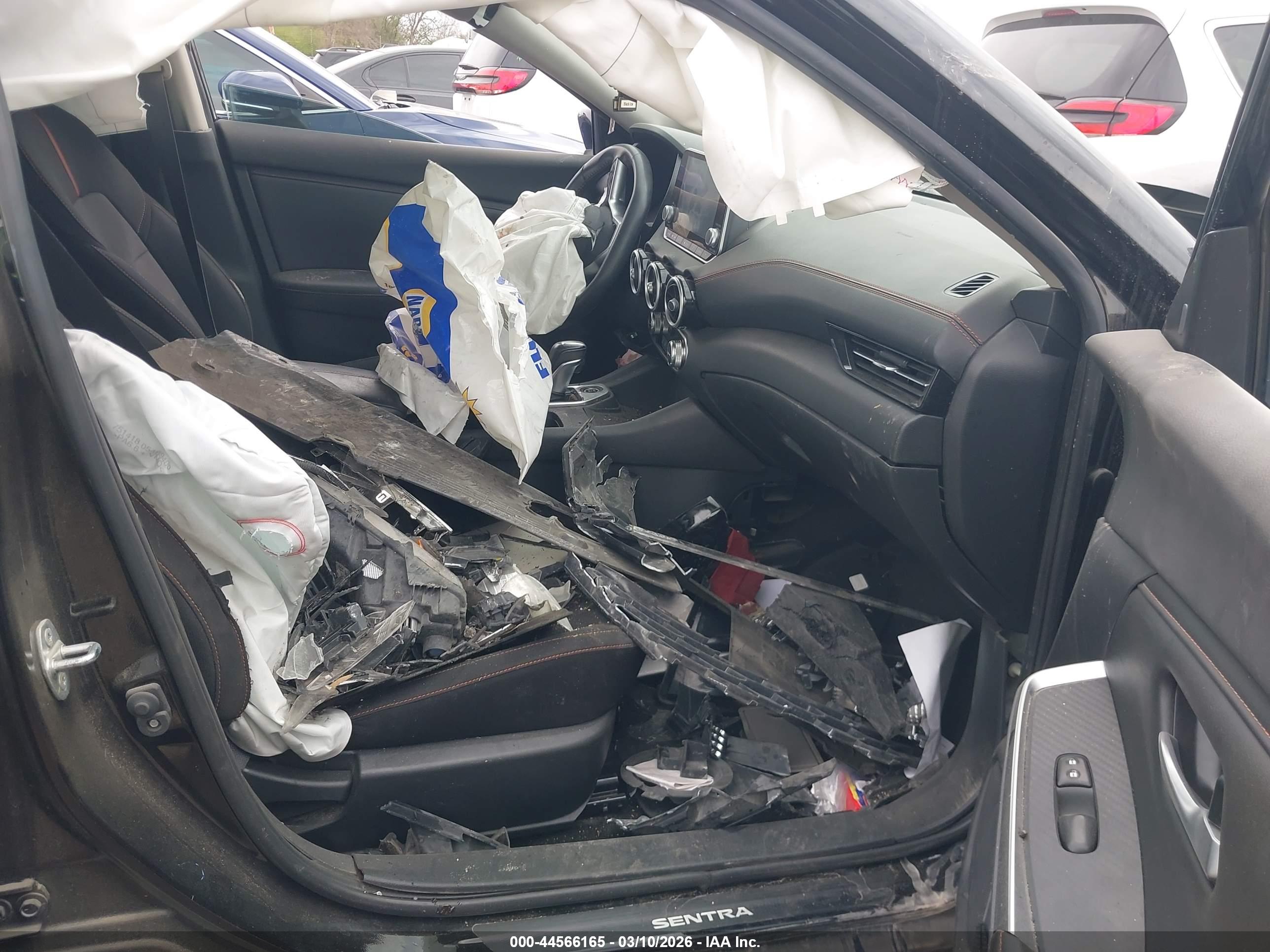 NISSAN SENTRA image 5