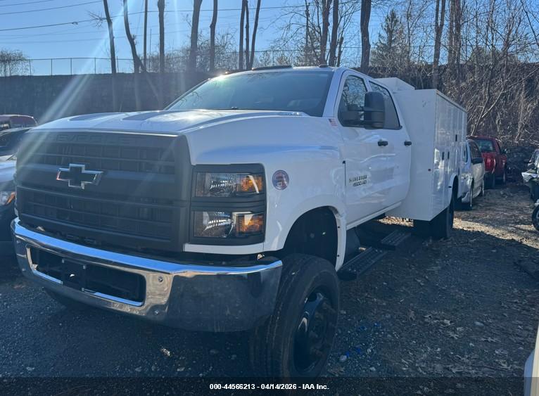 CHEVROLET SILVERADO image 2