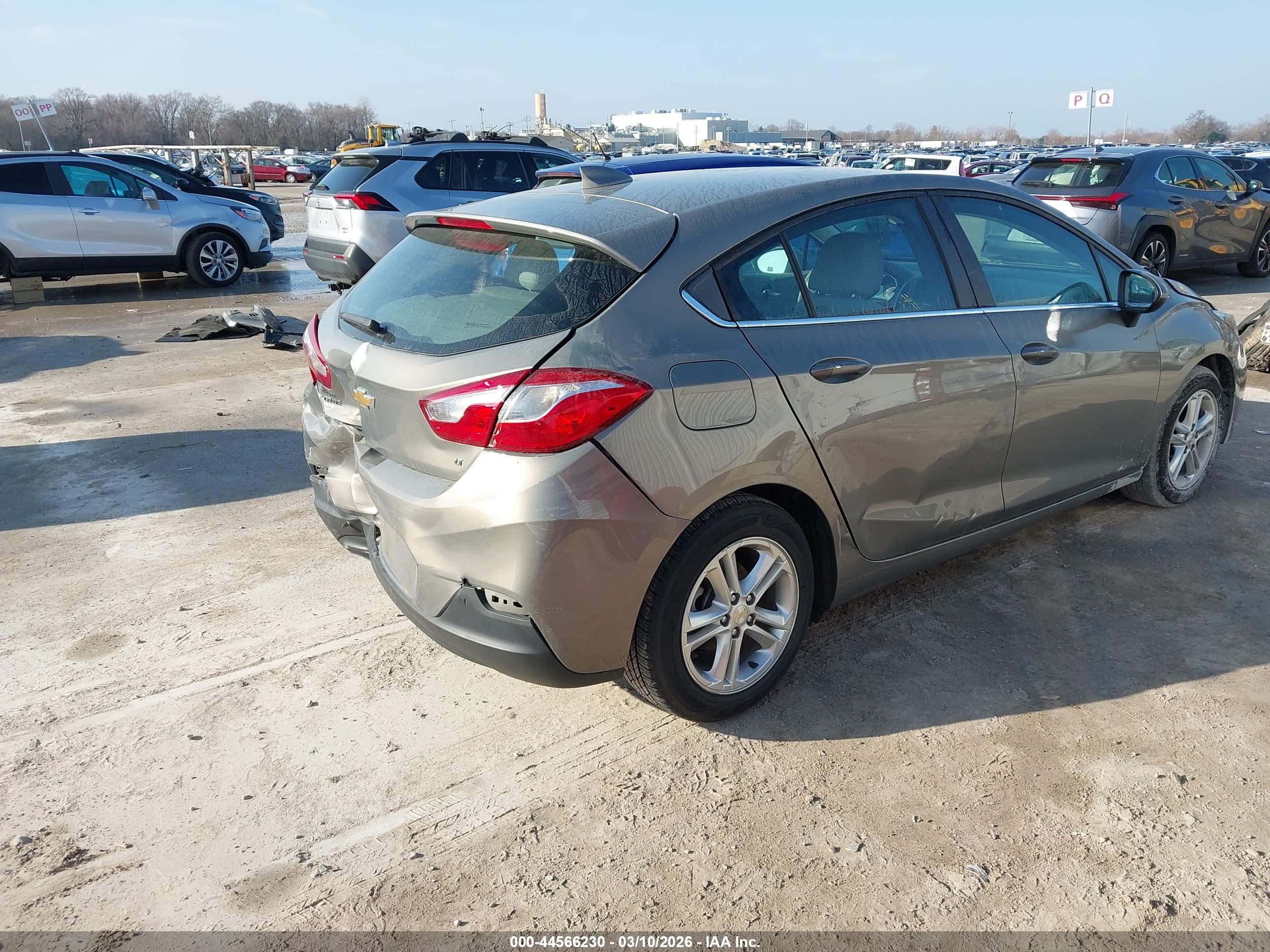 CHEVROLET CRUZE image 4