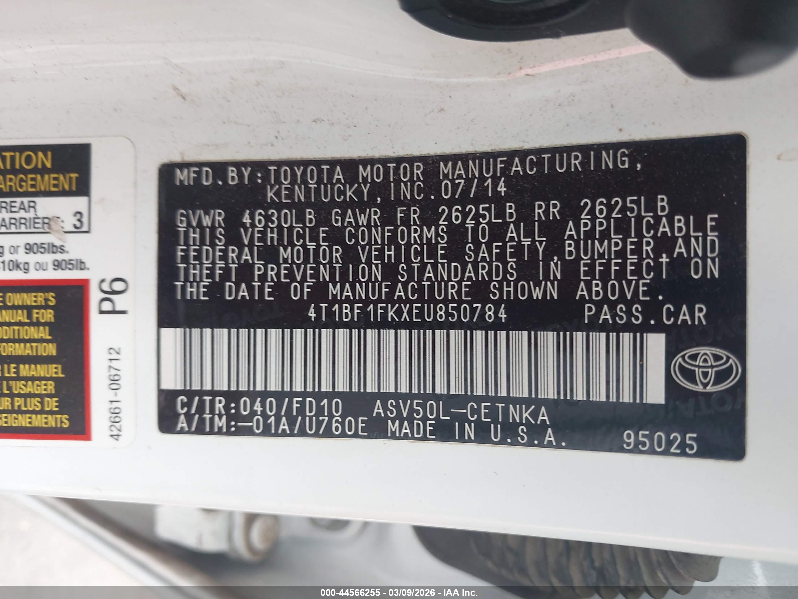 TOYOTA CAMRY image 9