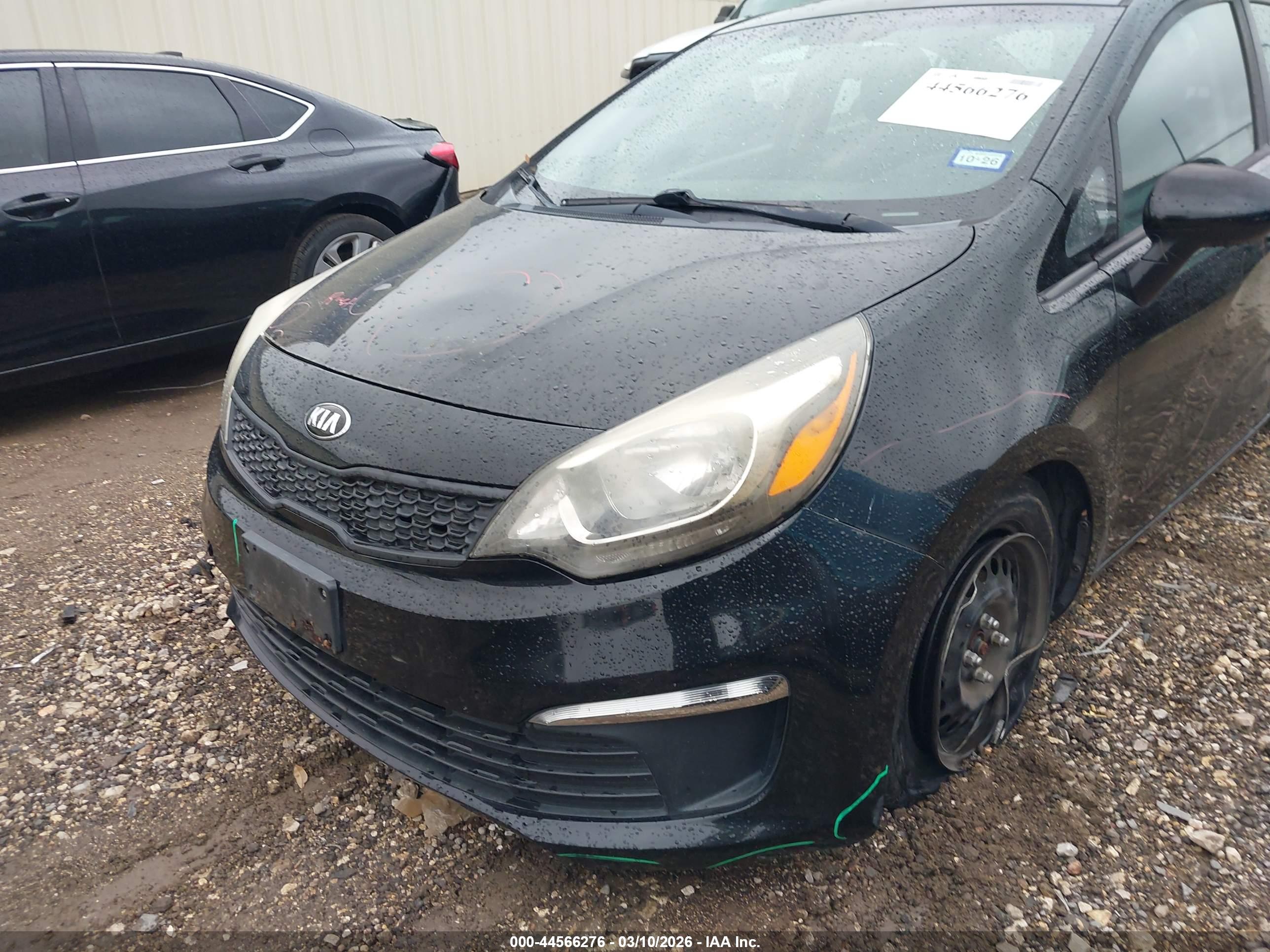 KIA RIO image 6