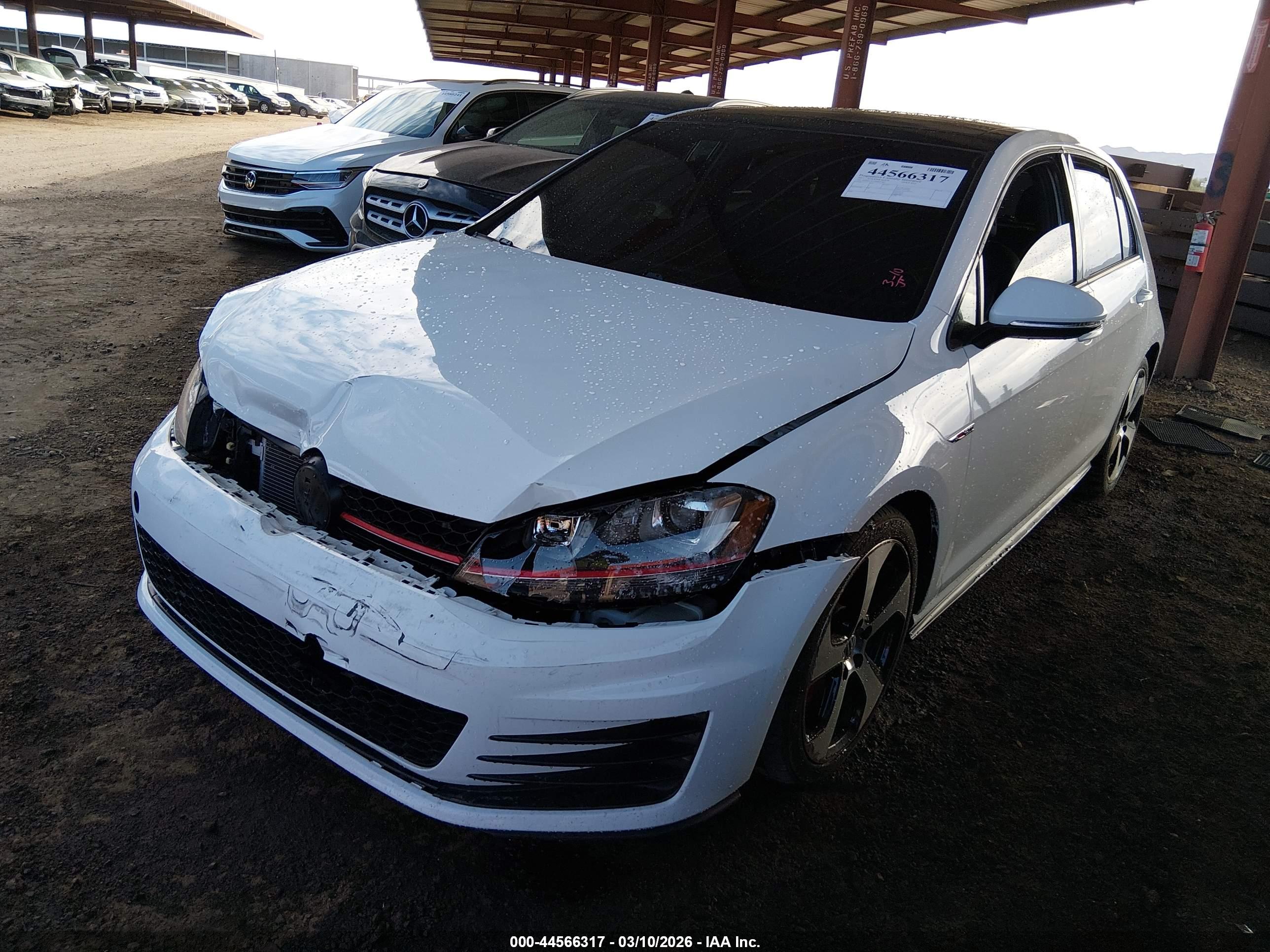 VOLKSWAGEN GOLF image 2