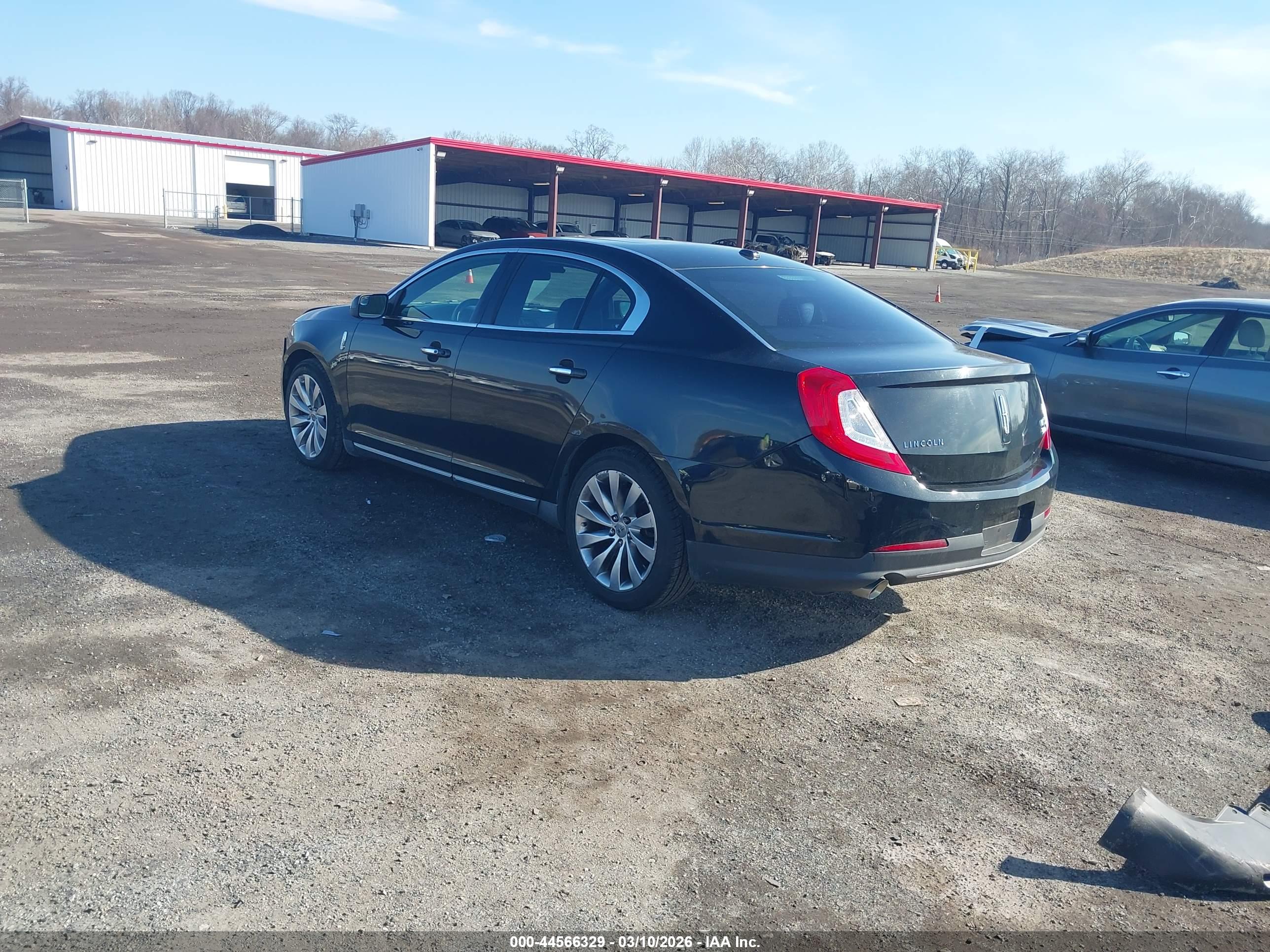 LINCOLN MKS image 3