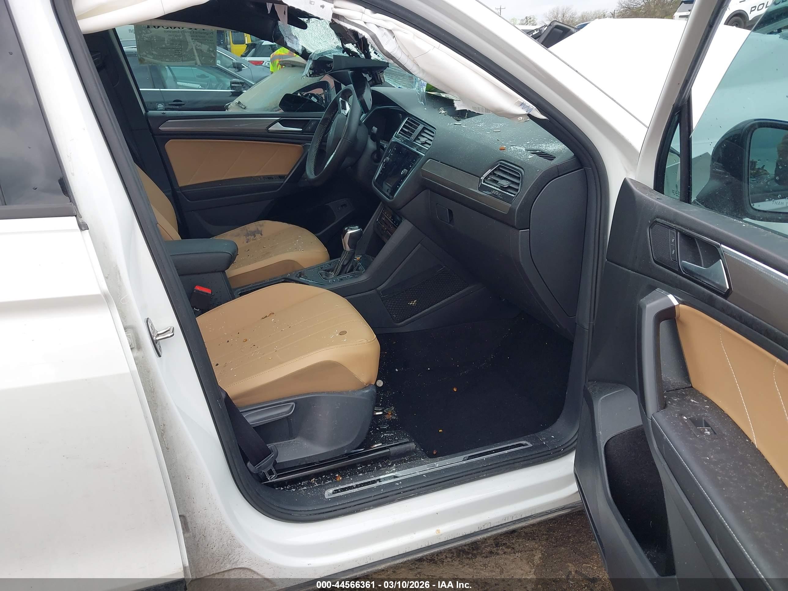 VOLKSWAGEN TIGUAN image 5
