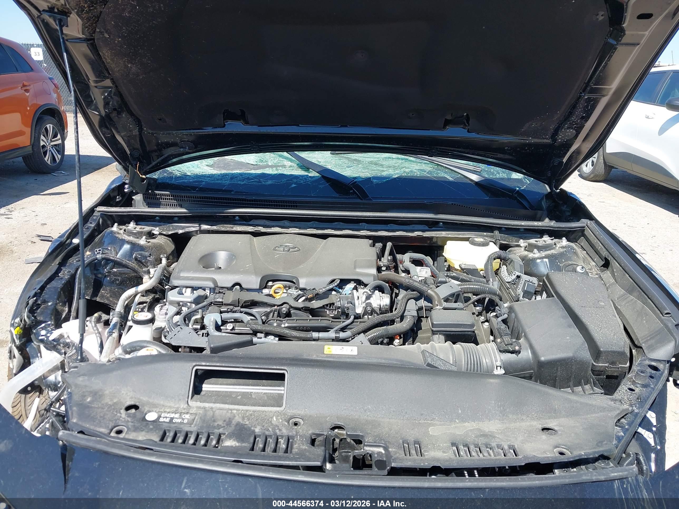 TOYOTA CAMRY image 10