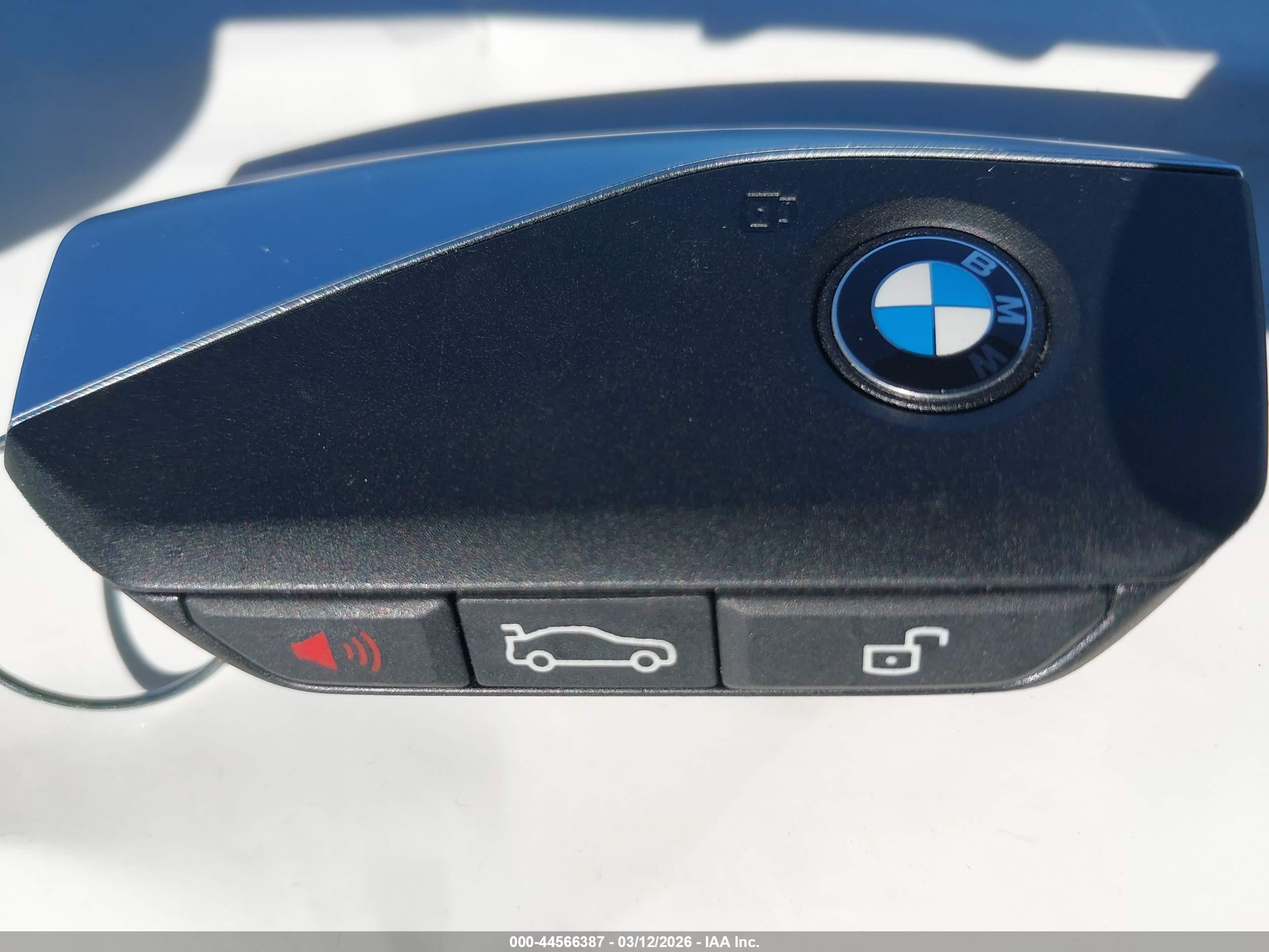 BMW I5 image 11