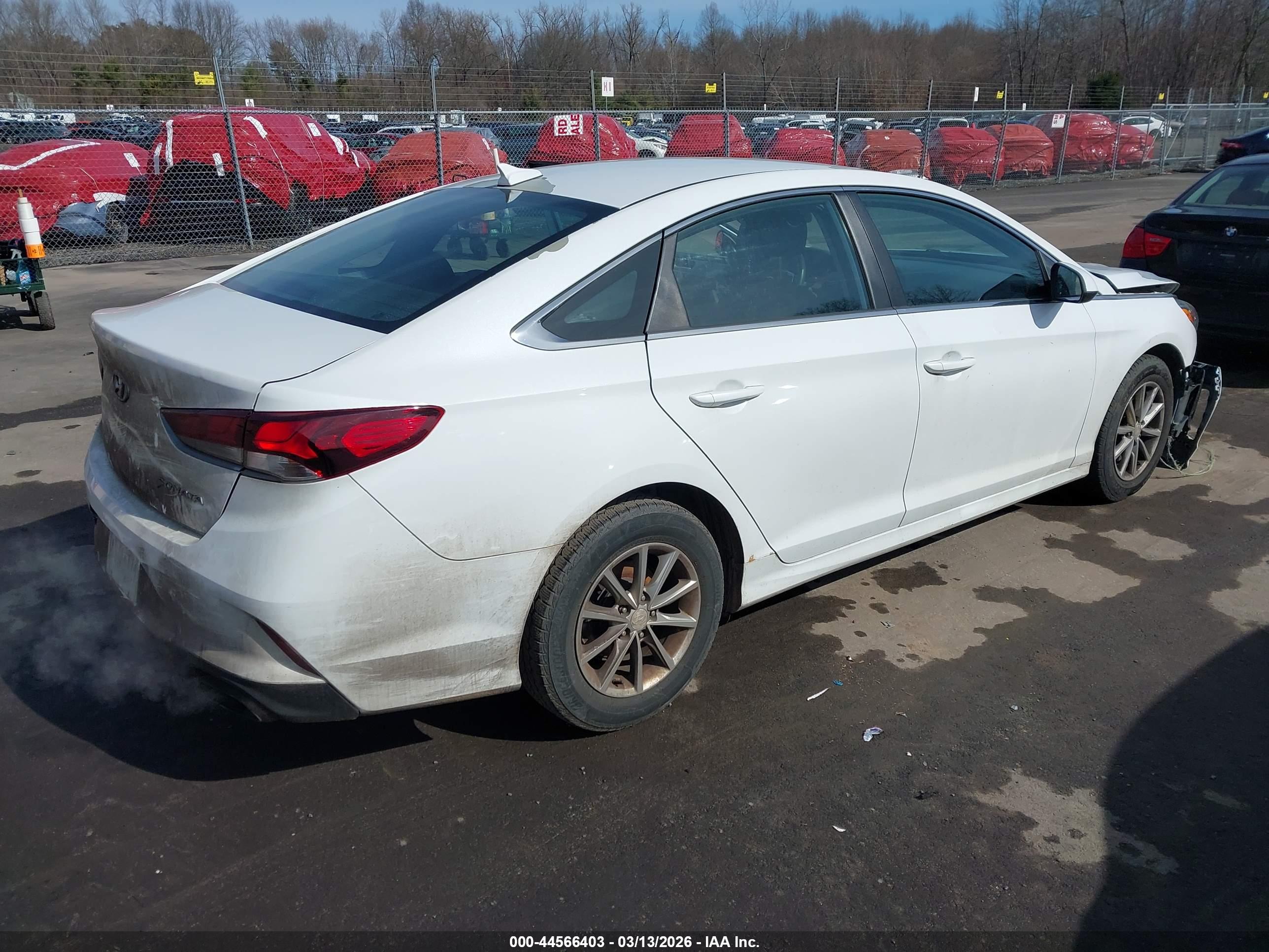 HYUNDAI SONATA image 4