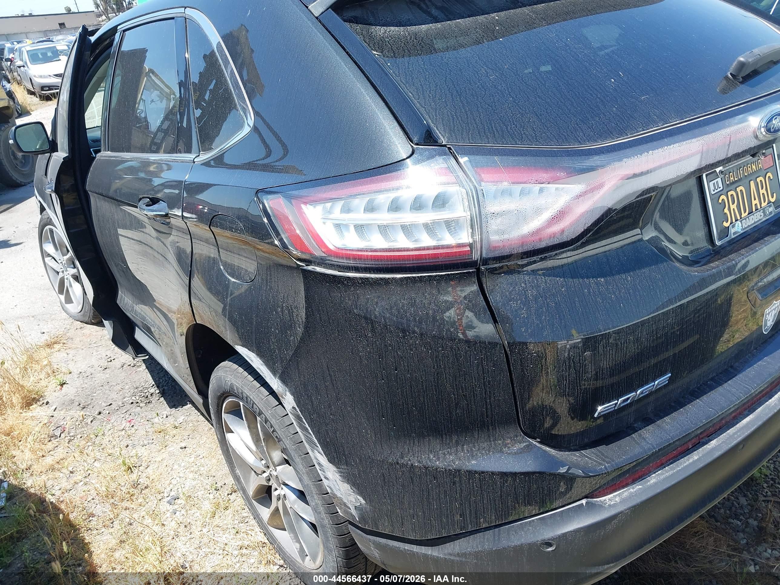 FORD EDGE image 3
