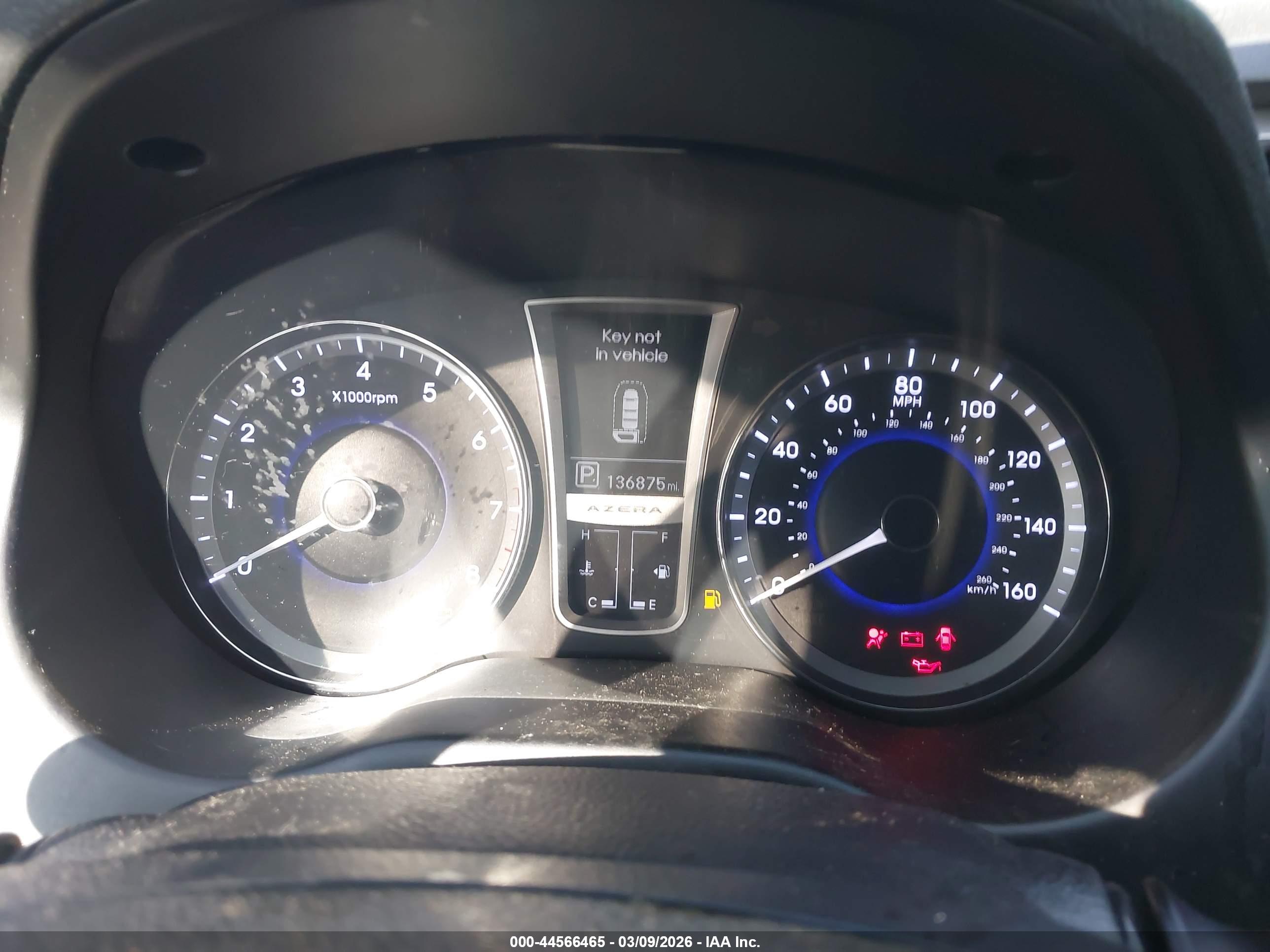 HYUNDAI AZERA image 7