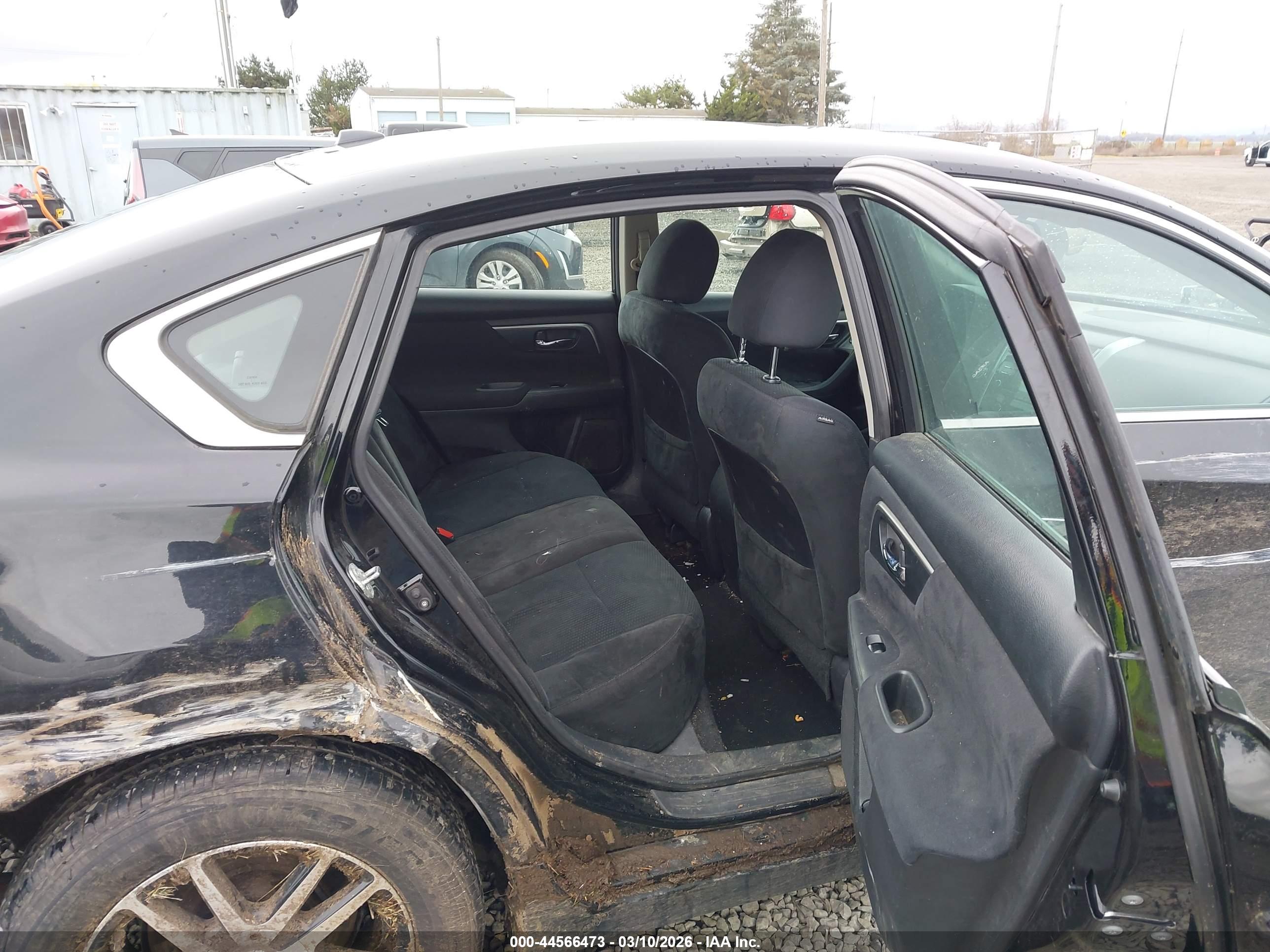 NISSAN ALTIMA image 8