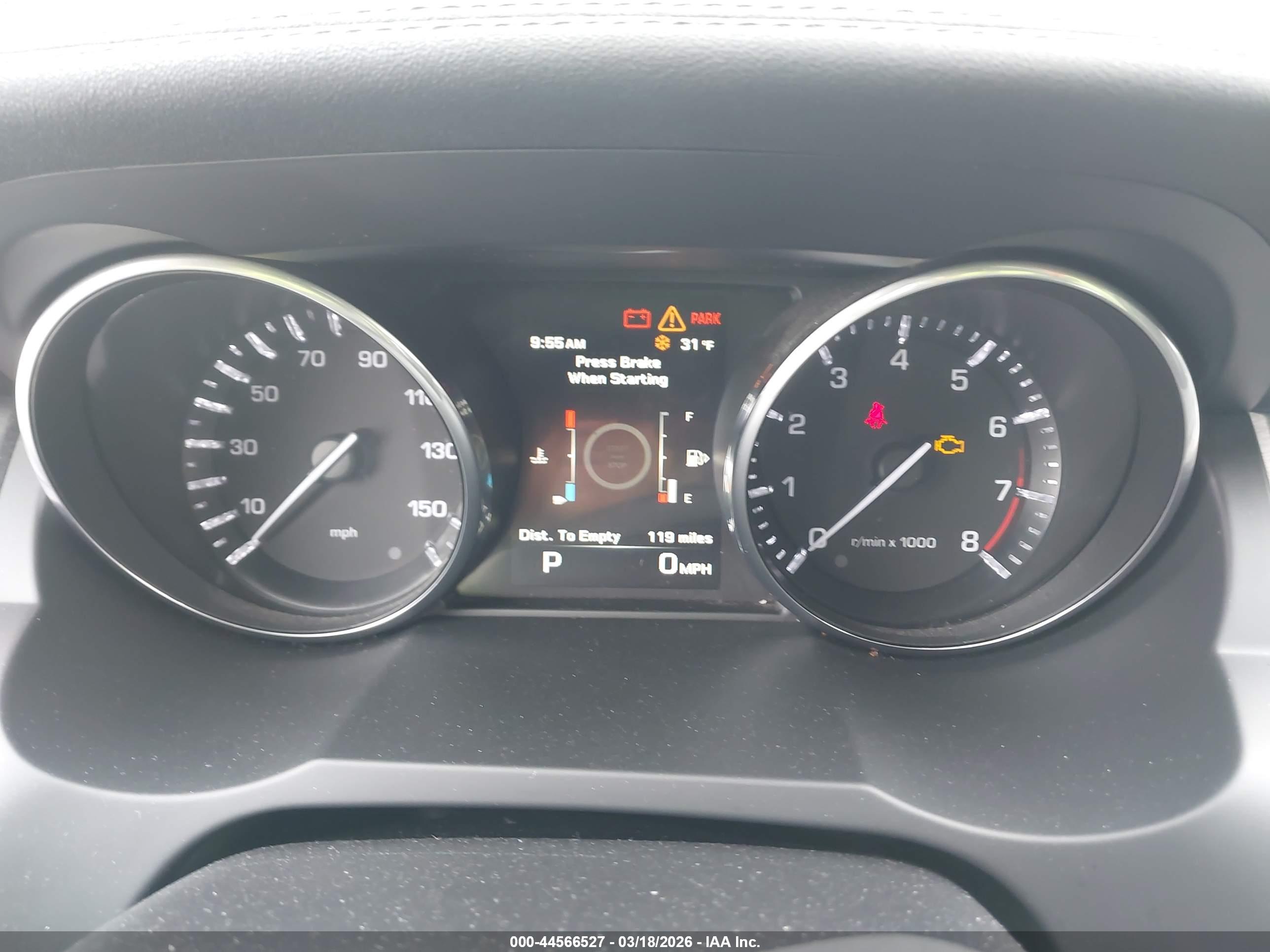 LAND ROVER image 7